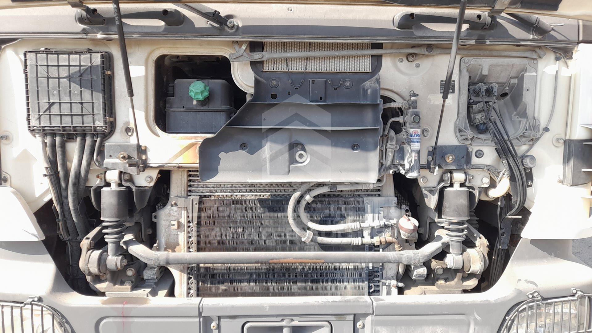 2008 MERCEDES ACTROS VIN: WDAKHCAA58L278979