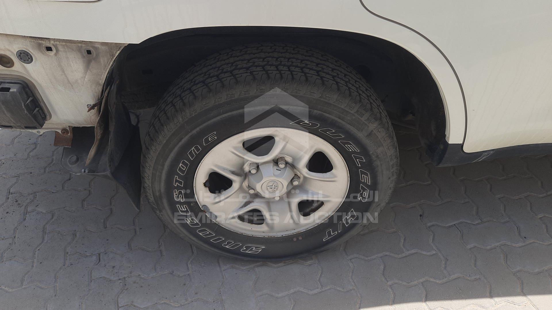 2013 TOYOTA LAND CRUISER VIN: JTMDU09JXD5066033