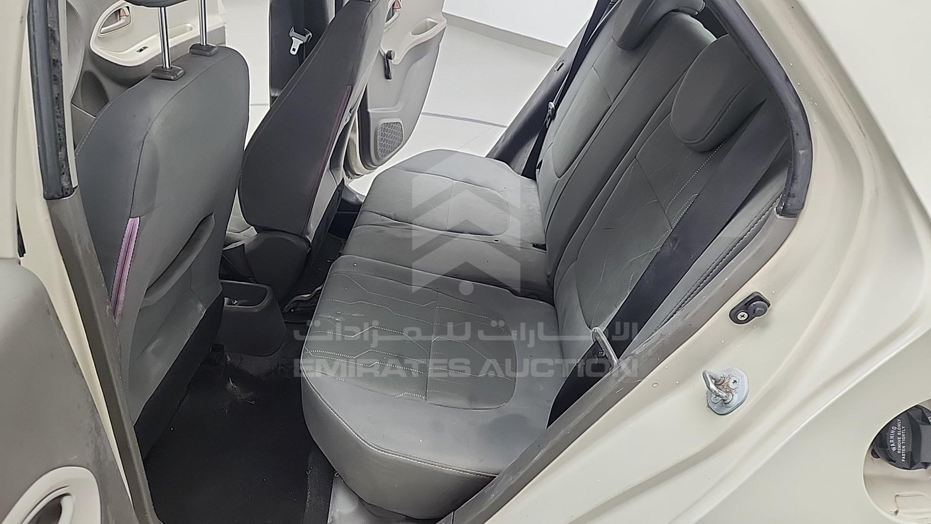 2015 KIA PICANTO VIN: KNABX512XFT761883