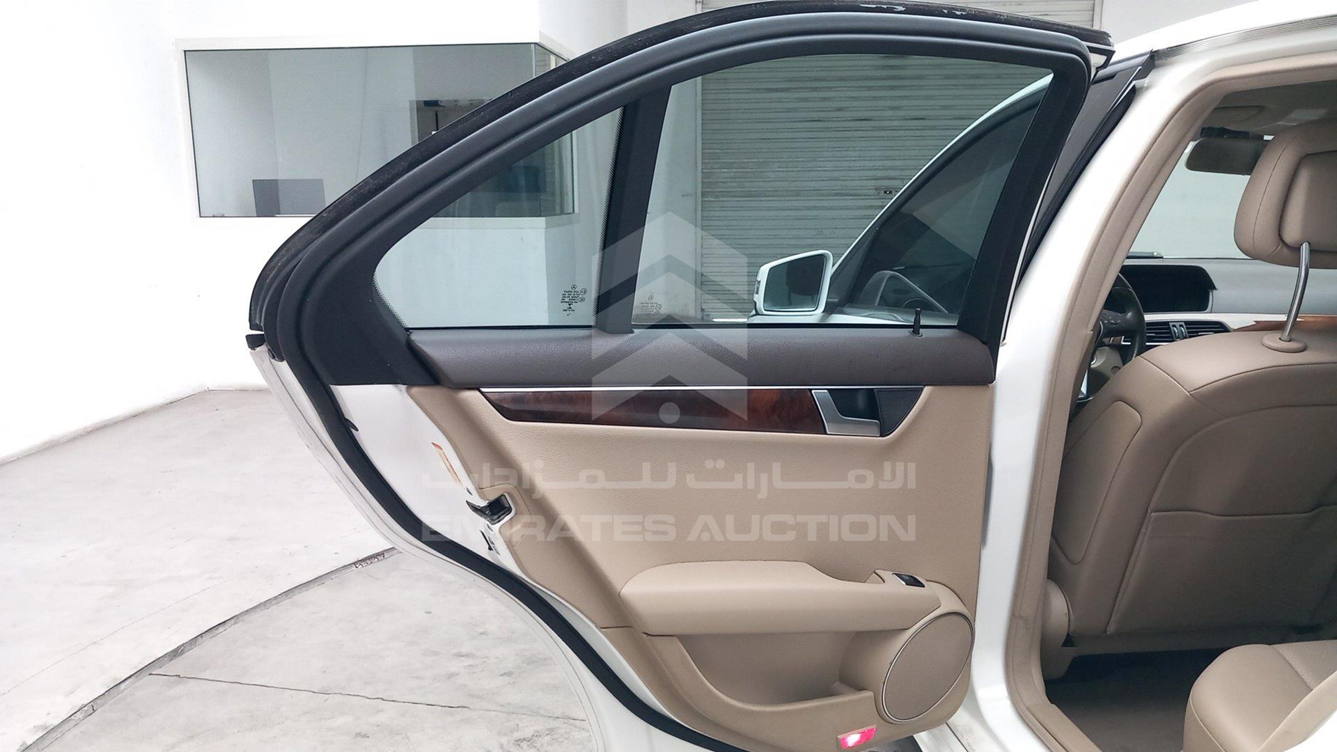 2014 MERCEDES C 300 VIN: WDDGF8AB3EG196967