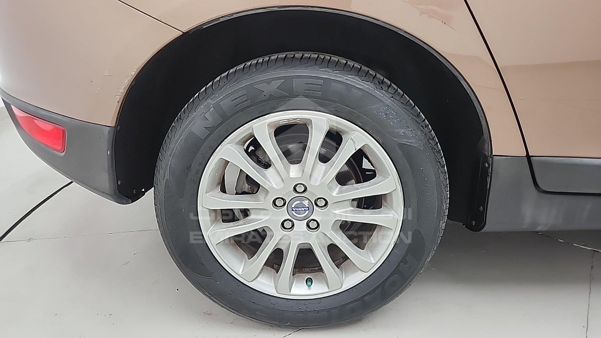 2010 VOLVO XC 60 VIN: YV1DZ9956A2088305