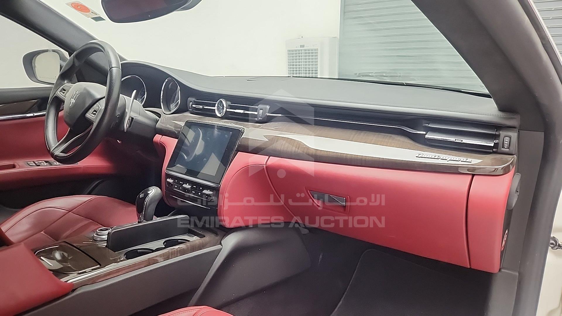 2017 MASERATI QUATTROPORTE VIN: ZAMRP56F8H1232360