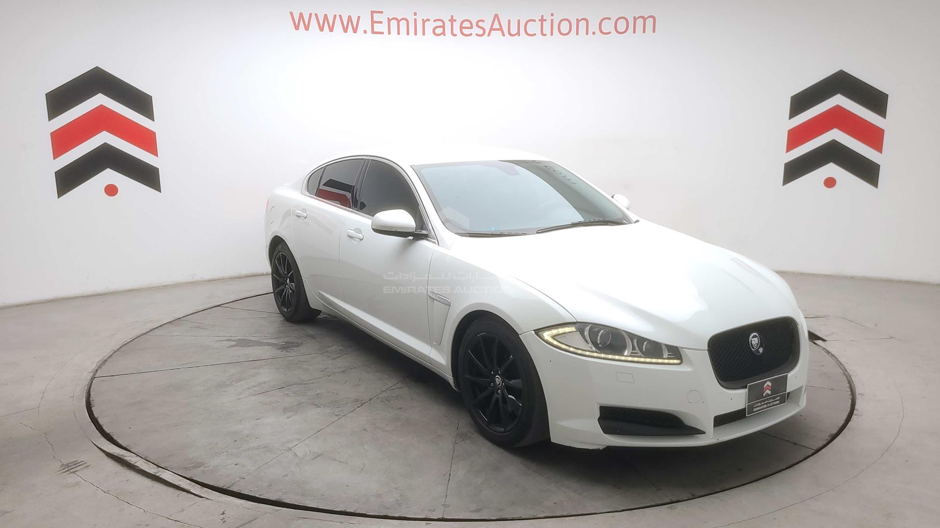 2012 JAGUAR XF VIN: SAJAA05F3CLS53915