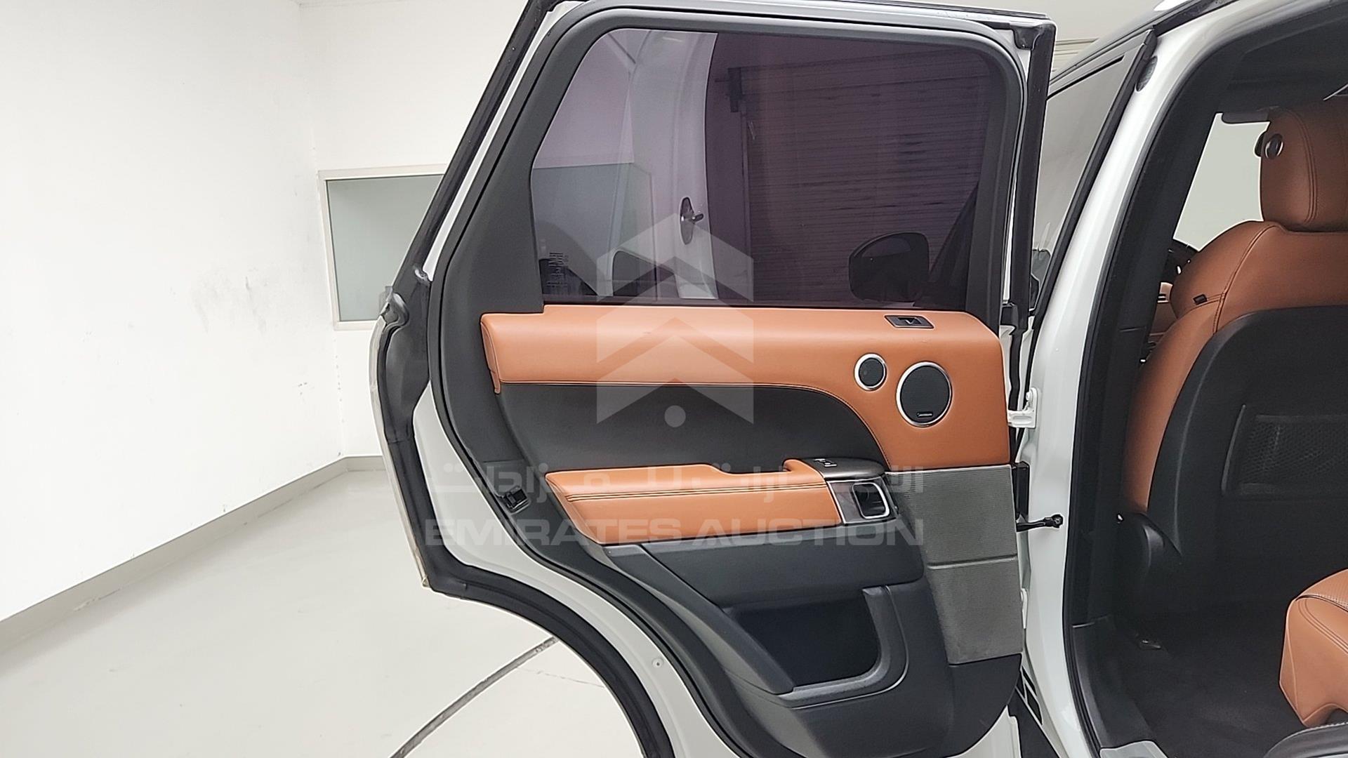 2014 RANGE ROVER SPORT VIN: SALWA2EF8EA305921
