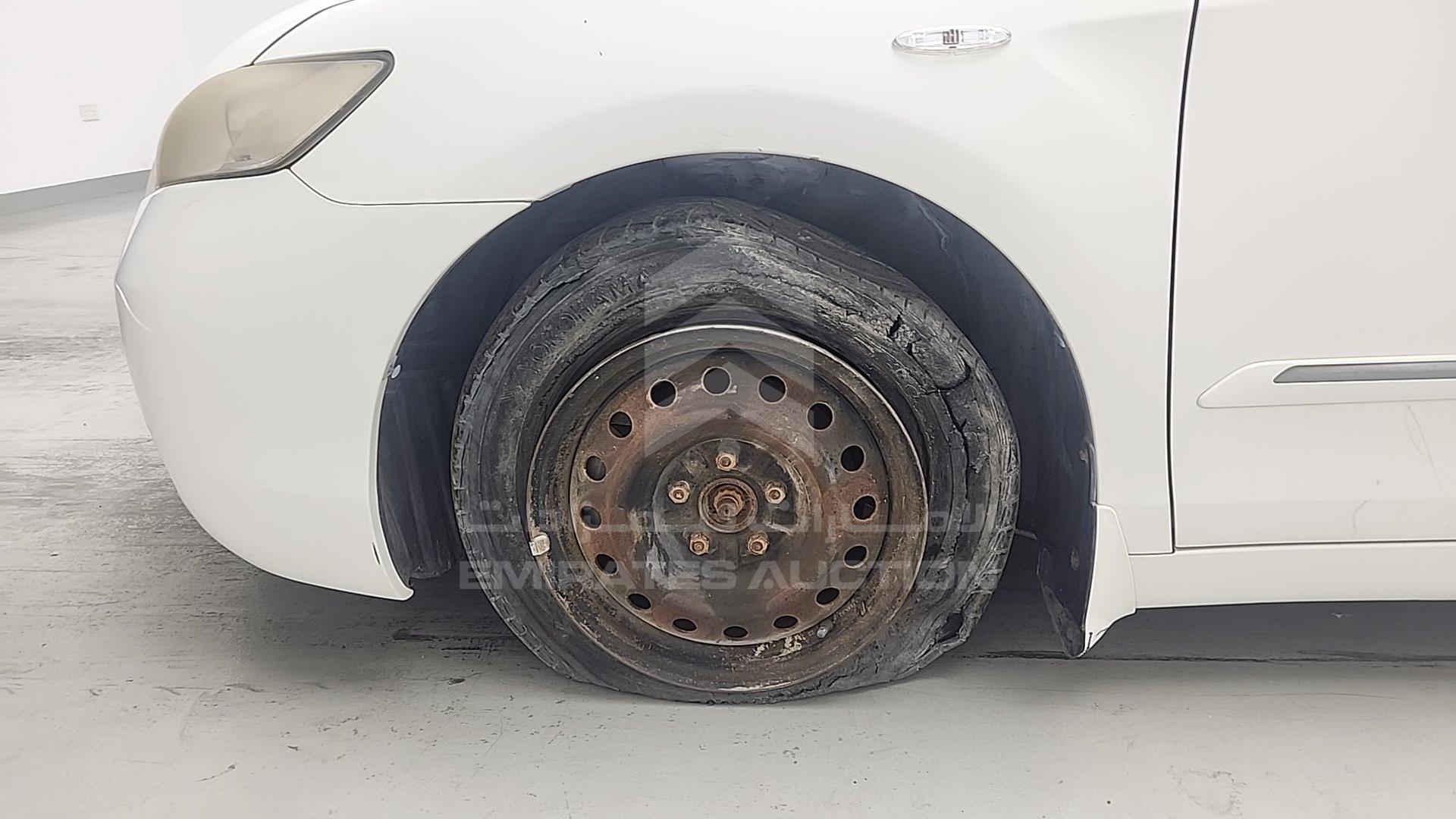 2008 TOYOTA CAMRY VIN: 6T1BE42K28X526214