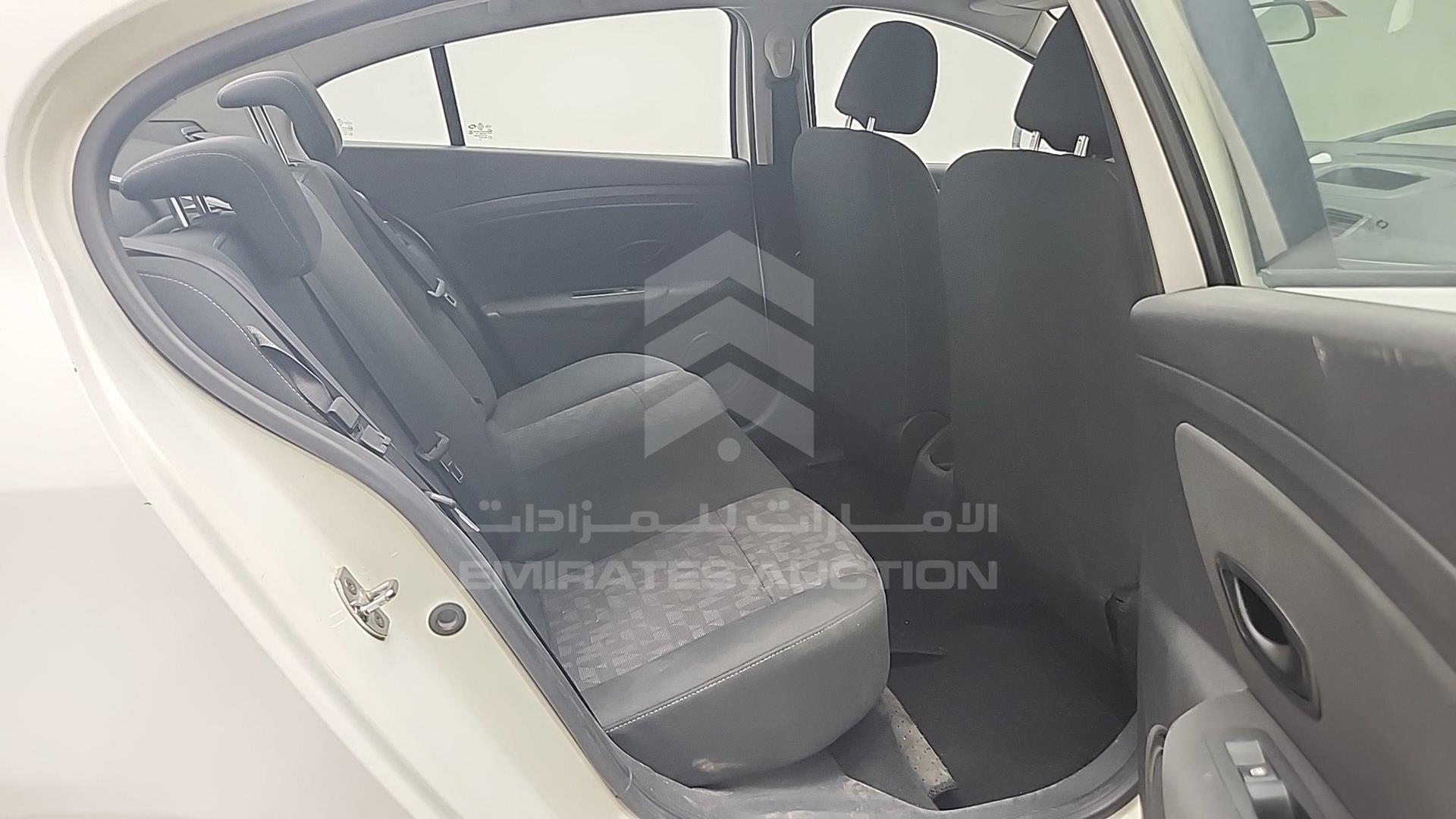 2014 RENAULT FLUENCE VIN: VF1LZLET1EC281995
