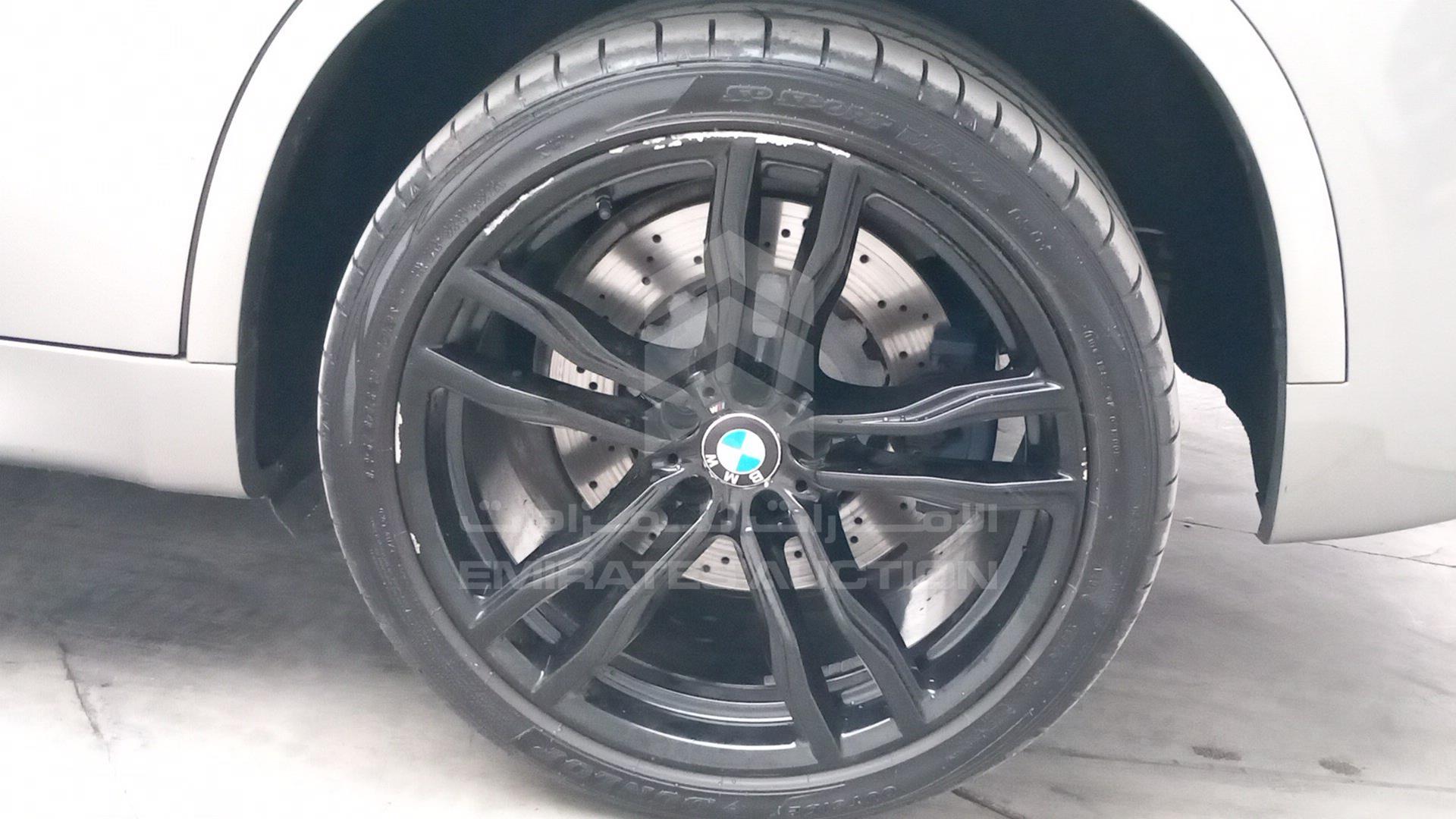 2015 BMW X5 VIN: WBSKT6105F0C88524