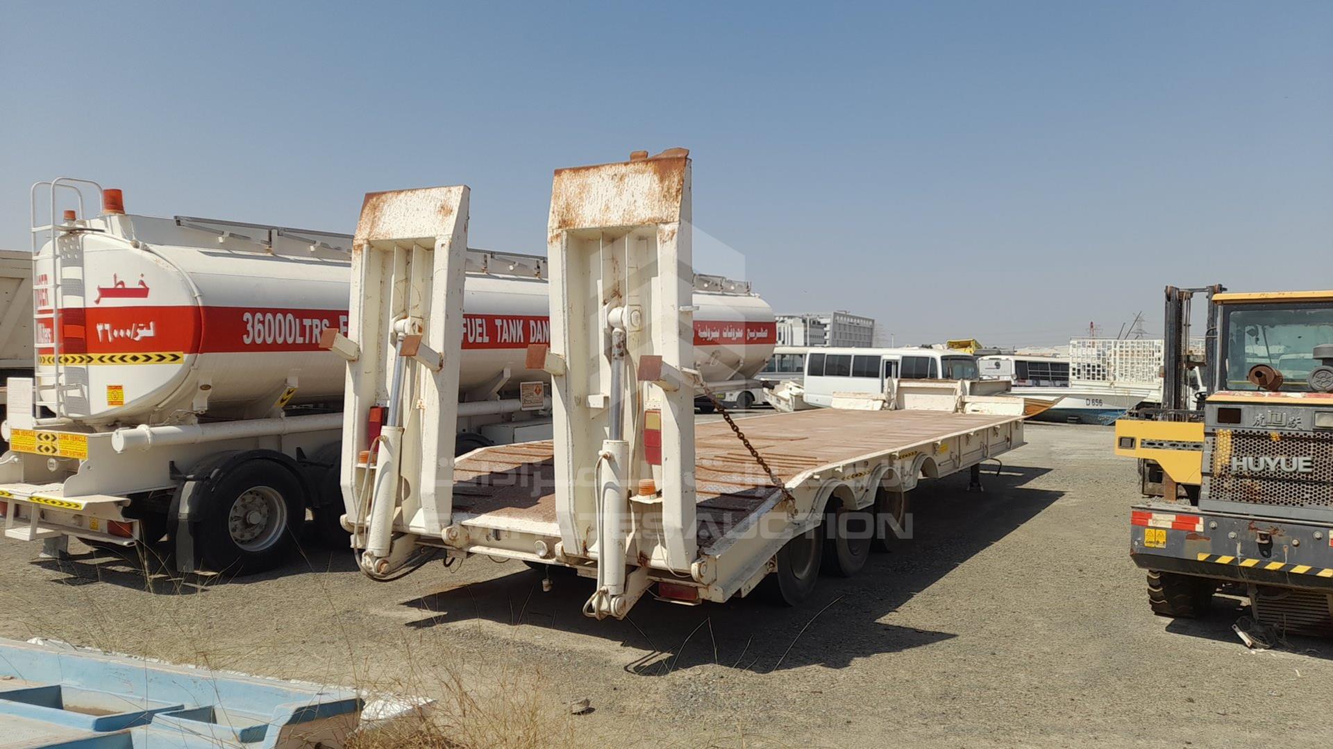 0 LOW BED 3 AXLES VIN: KL4V3TVF1DK006806