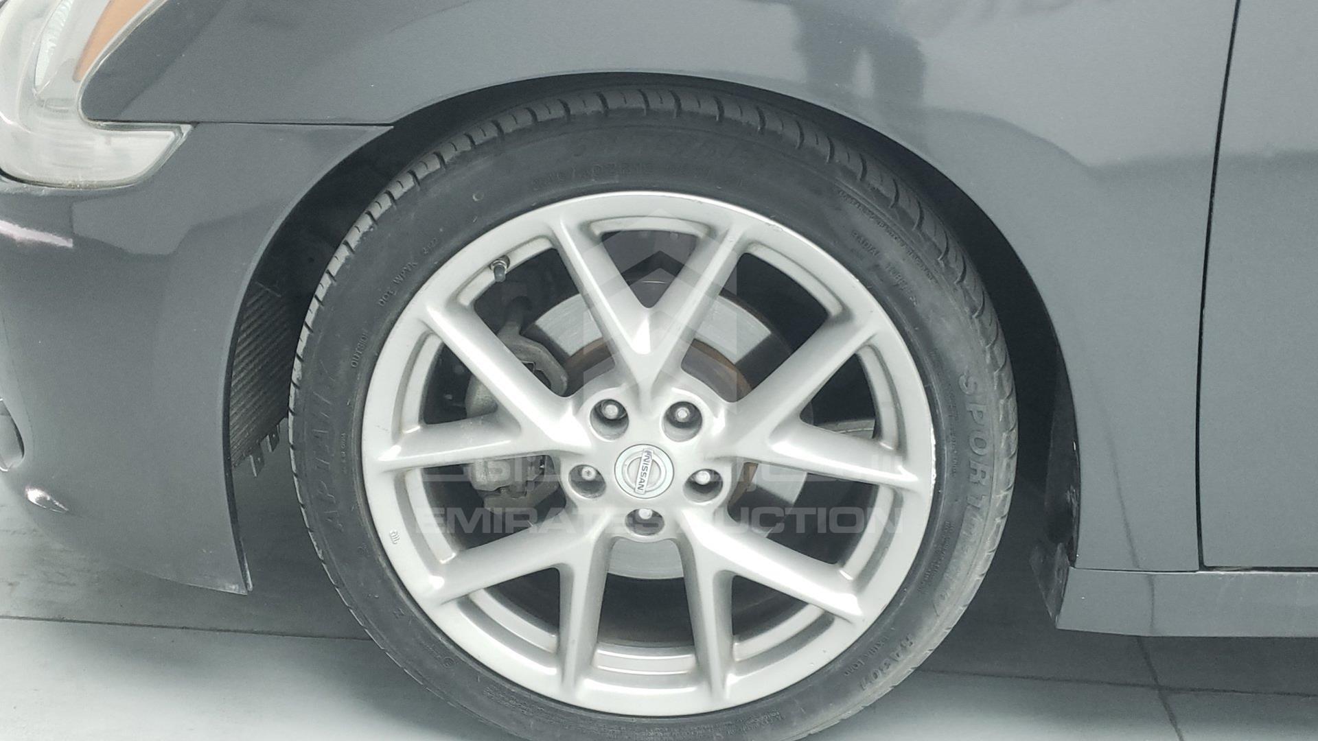 2011 NISSAN MAXIMA VIN: 1N4AA5AP2BC822428