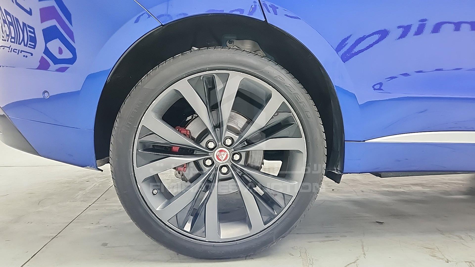 2017 JAGUAR F-PACE VIN: SADCA2BV8HA048886