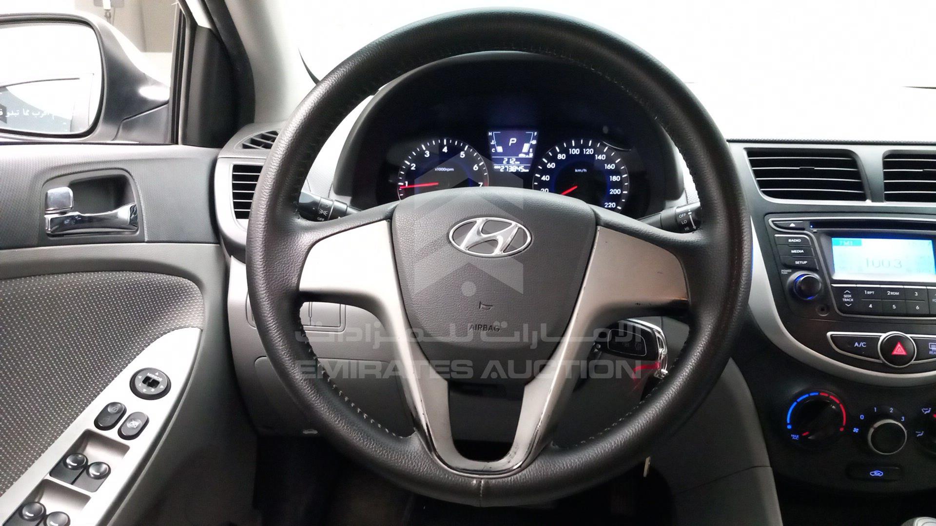 2015 HYUNDAI ACCENT VIN: KMHCT41BXFU710449
