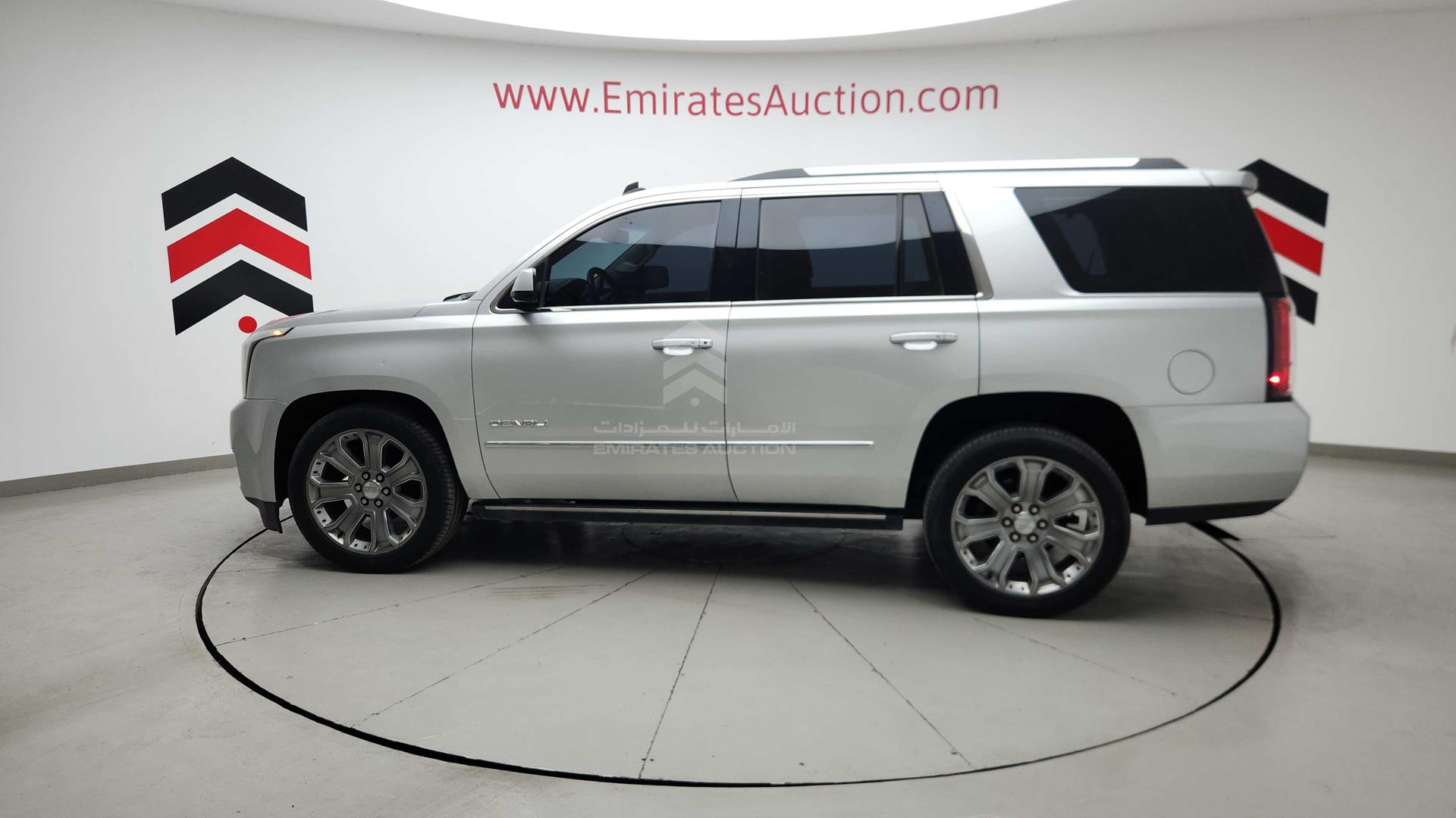 2015 GMC YUKON DENALI VIN: 1GKS27KJ7FR257490