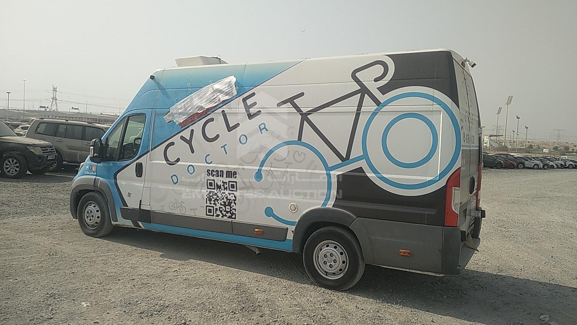 2018 PEUGEOT BOXER VIN: VF3YEZMF9J2E64023