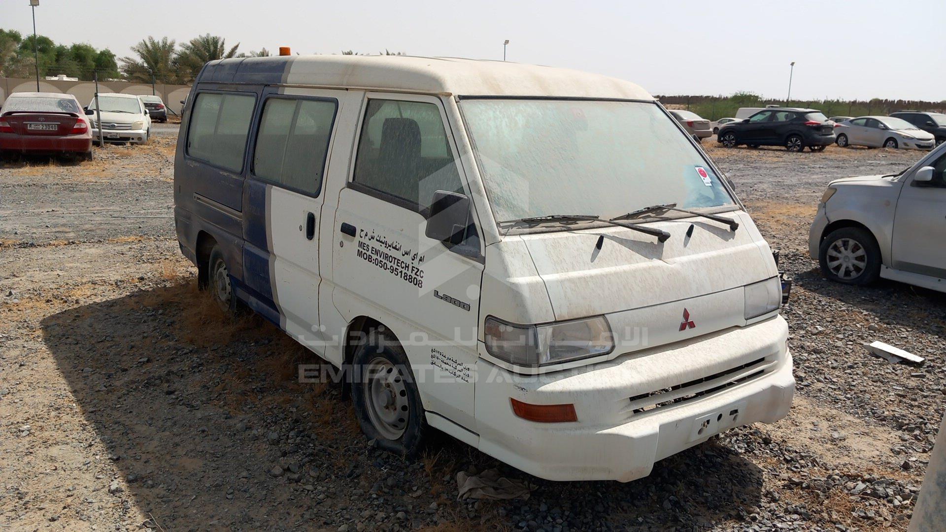 2013 MITSUBISHI L 300 VIN: JMYHNP13WDA701238