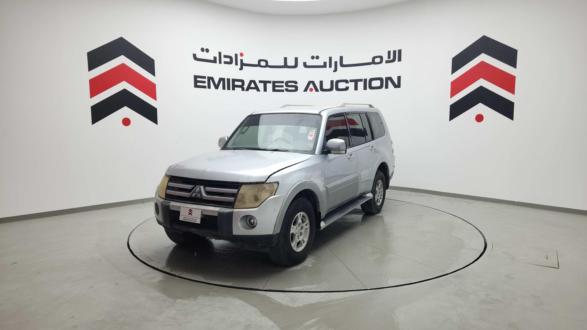 2007 MITSUBISHI PAJERO VIN: JMYLRV93W7J708656