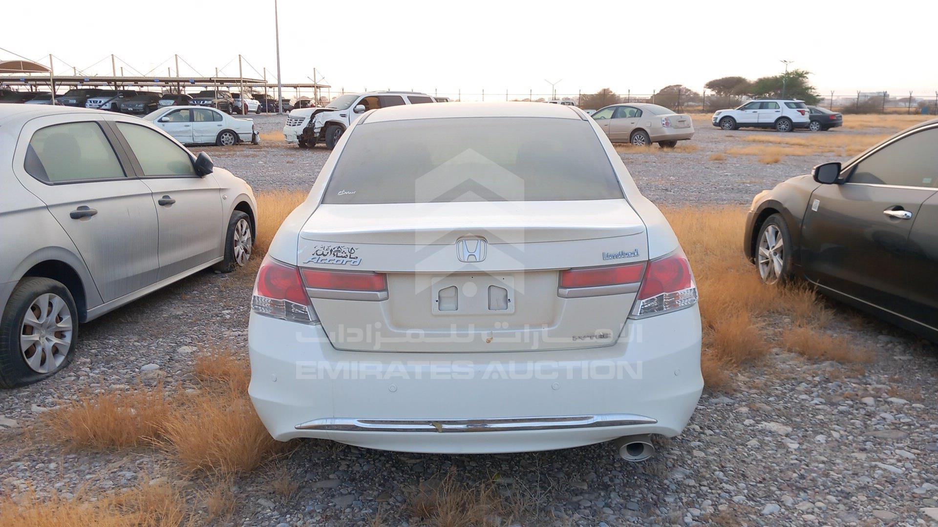 2012 HONDA ACCORD VIN: 1HGCP2639CA624692