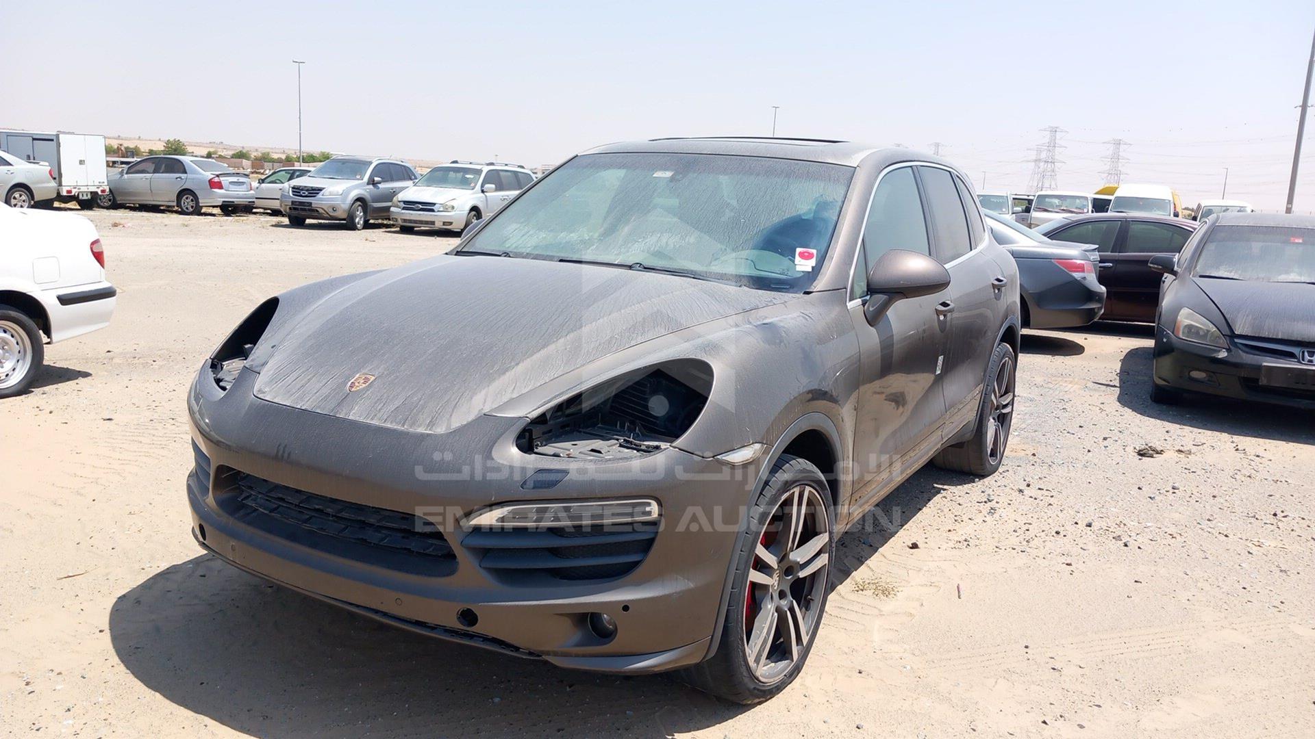 2013 PORSCHE CAYENNE VIN: WP1AA2A23DLA02678