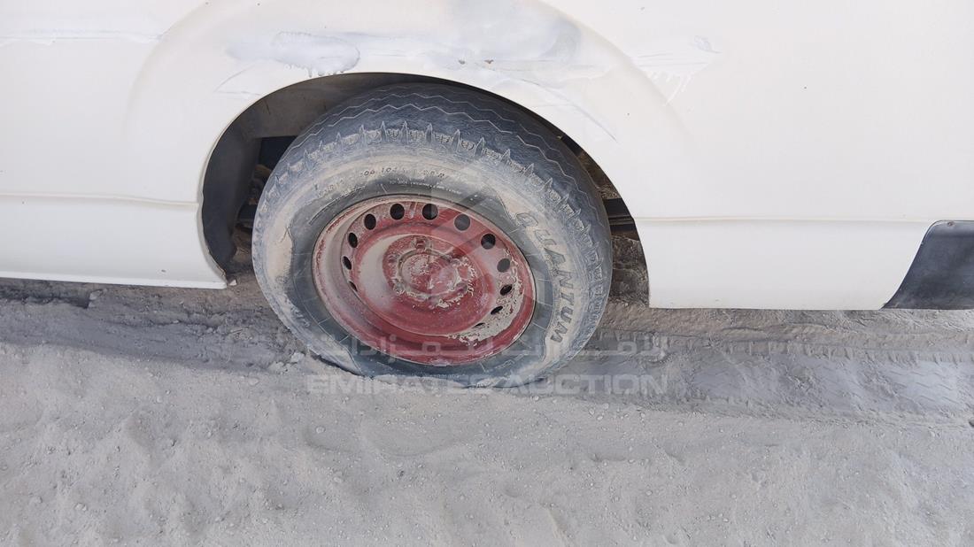2007 Toyota Hiace — Rear Left Tyre — Photo 31