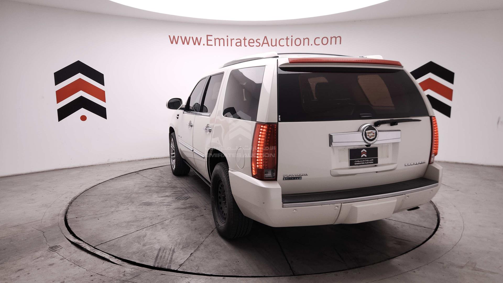 2013 CADILLAC ESCALADE VIN: 1GYS47EF7DR352524