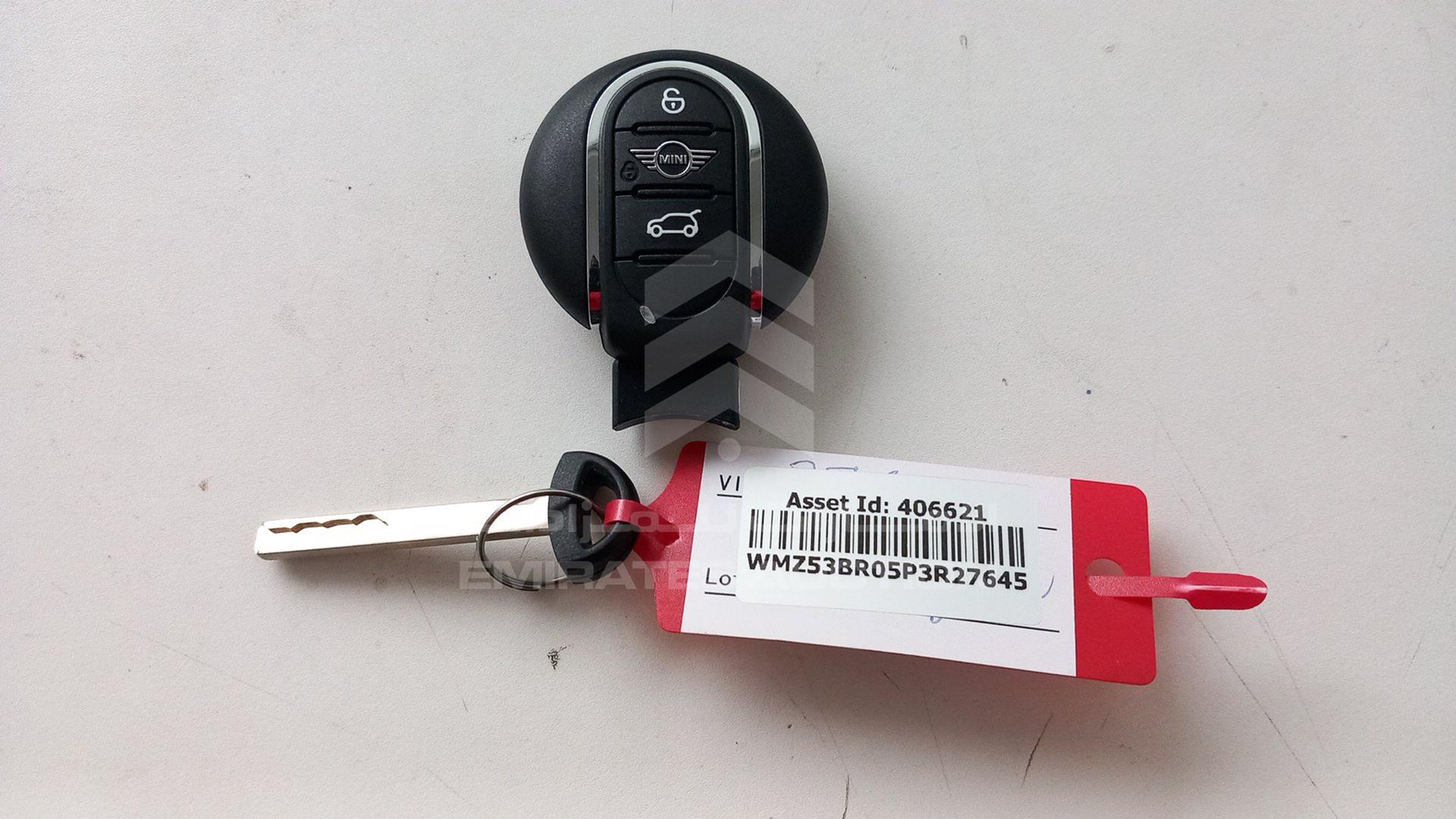 2023 MINI COOPER S VIN: WMZ53BR05P3R27645