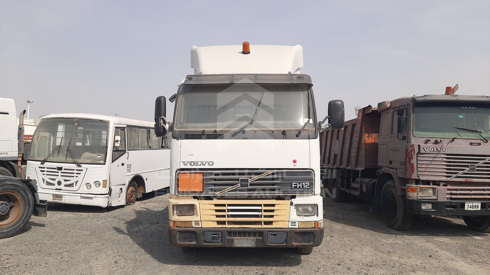 2000 VOLVO FH 12 VIN: YV2A4DAC6YA505769