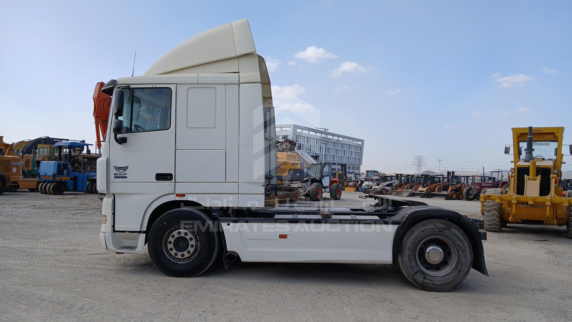 2008 DAF --- VIN: XLRTE47MS8E832211