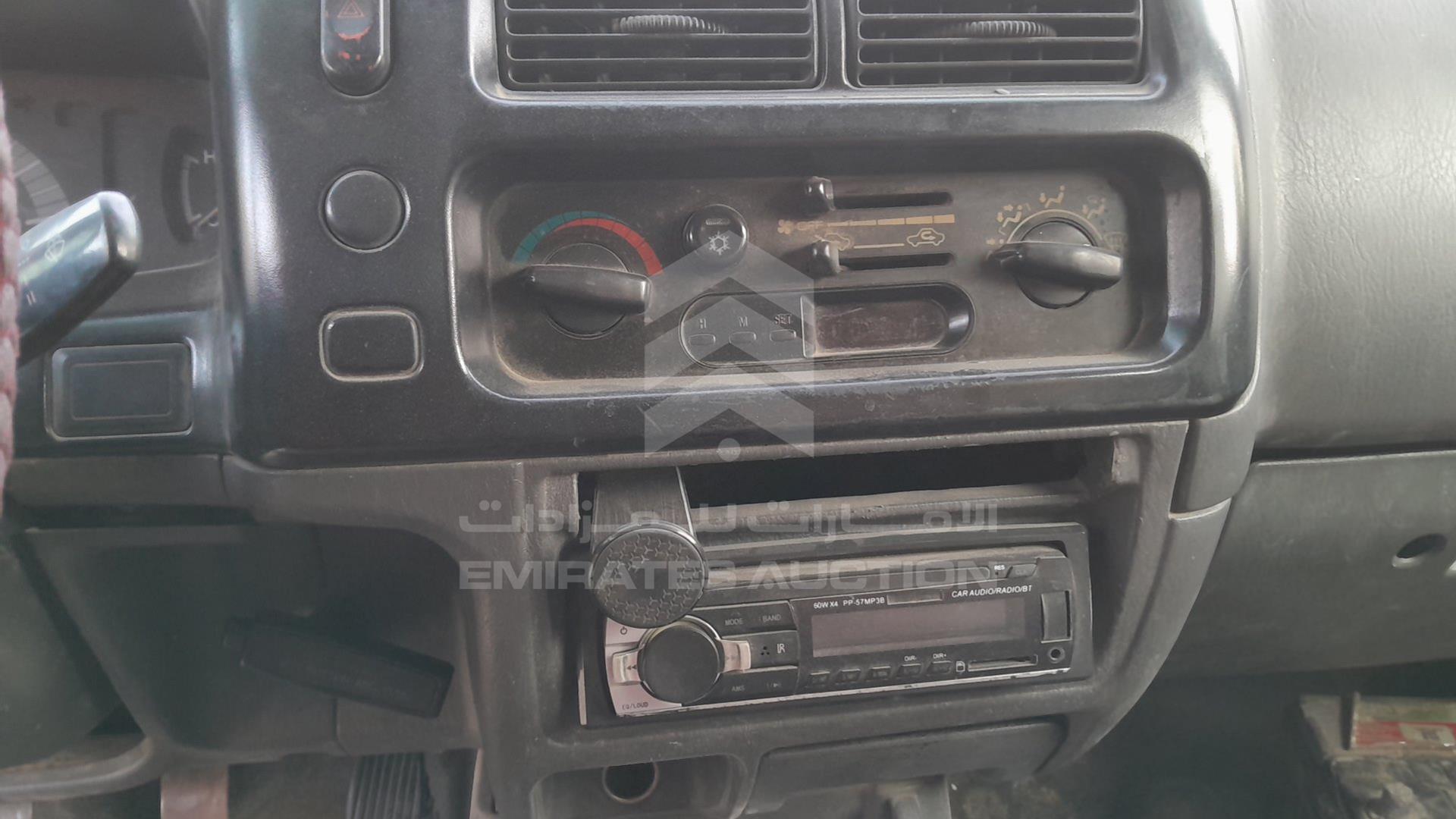 2005 MITSUBISHI L 200 VIN: MMBJNK6205D023027