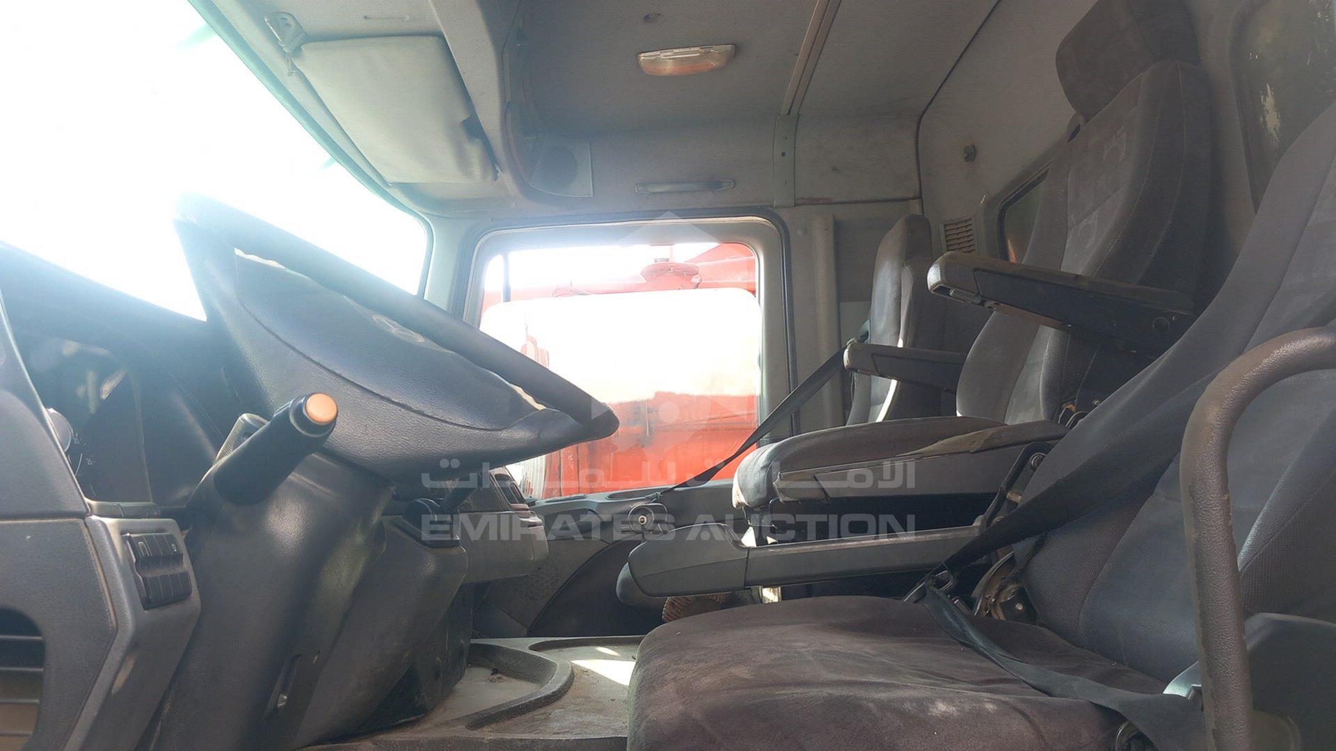 2008 MERCEDES ACTROS VIN: WDAKHCAA98L307769