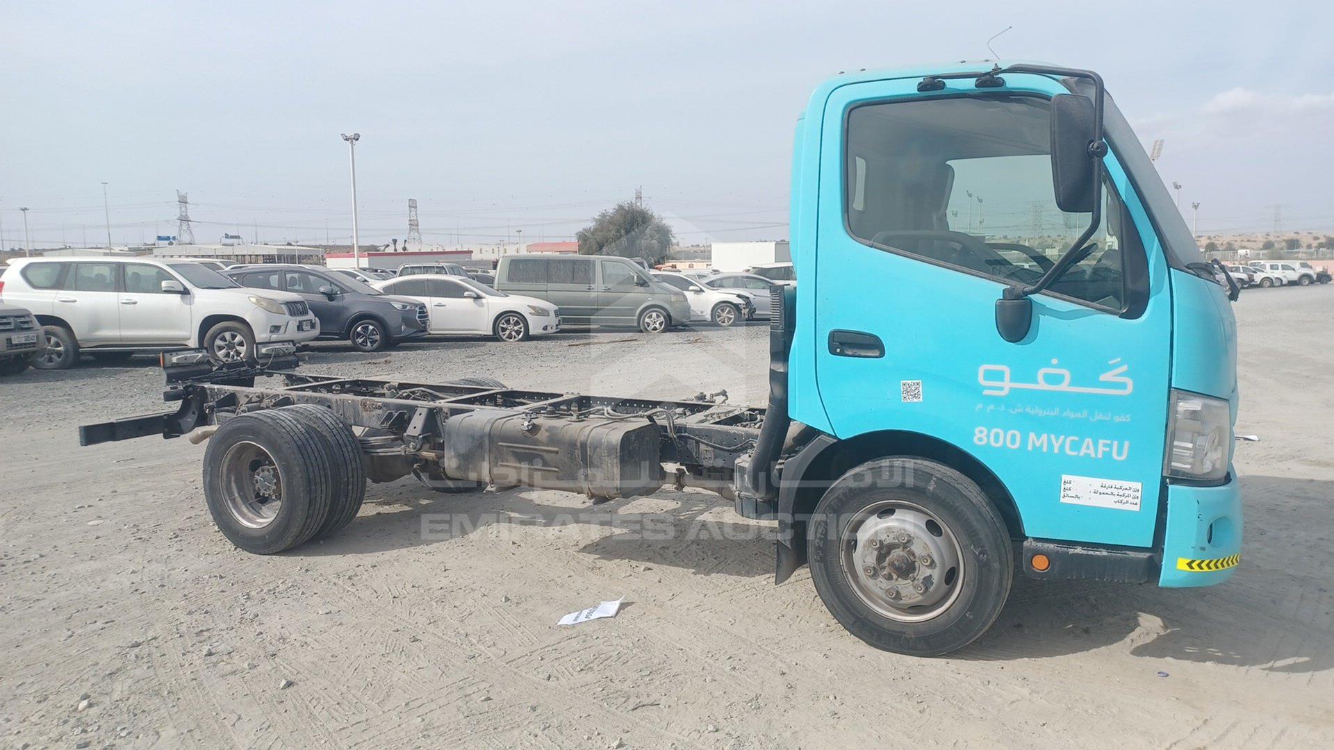 2021 HINO 300 VIN: JHHUCN1F1MK038045