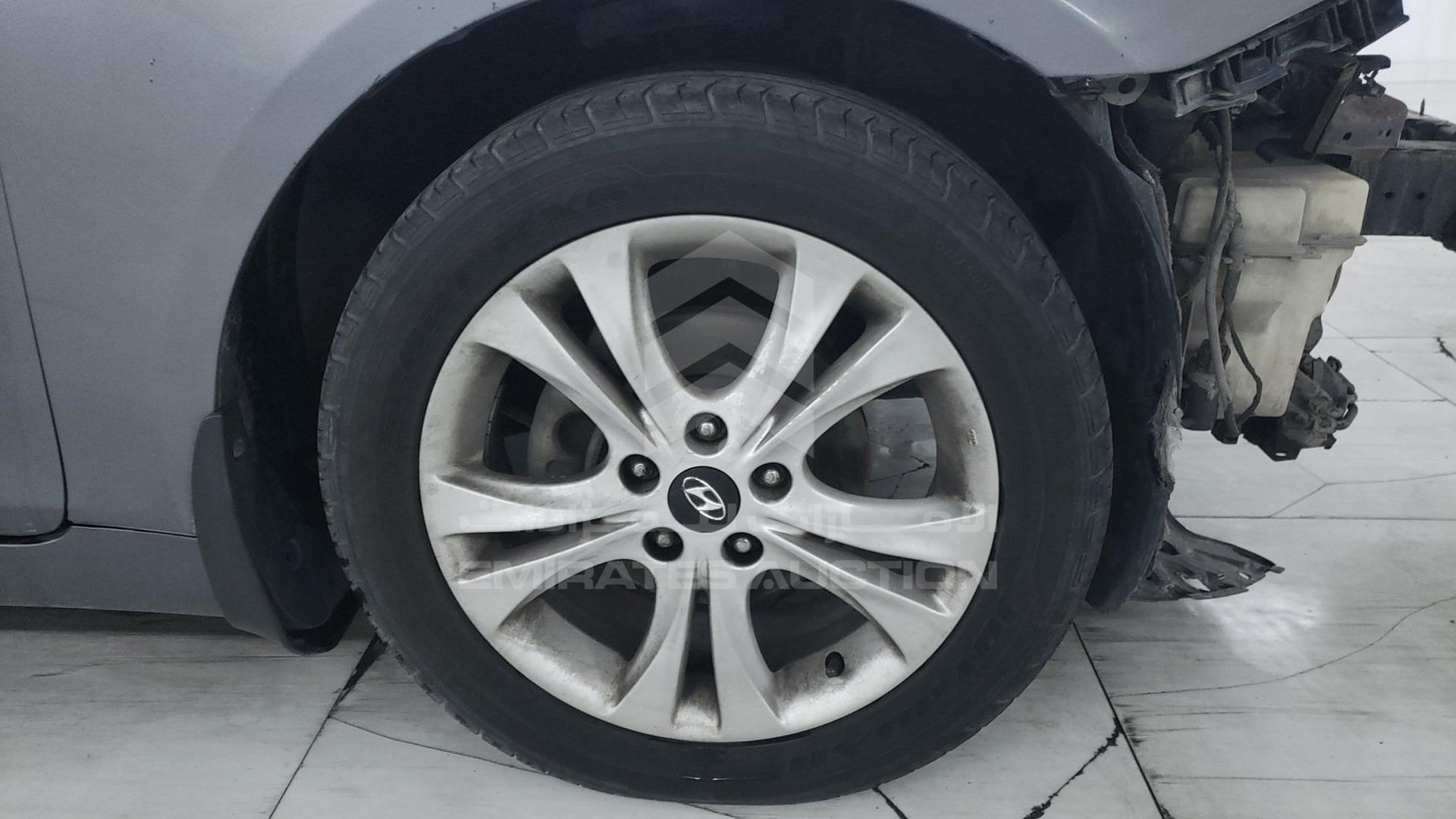 2012 HYUNDAI SONATA VIN: KMHEB41C3CA403156