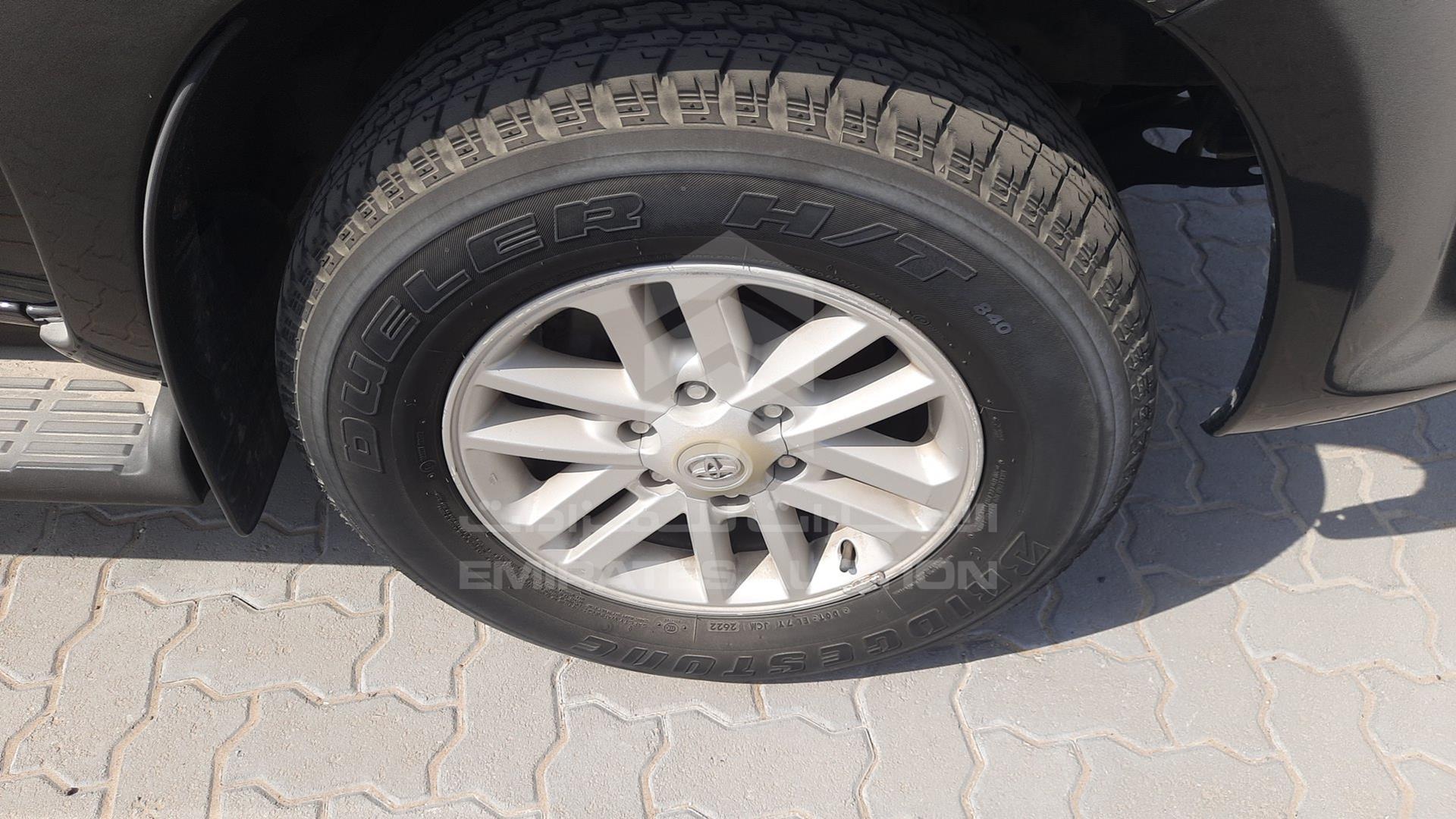2014 TOYOTA FORTUNER VIN: MHFYU59GXE7032347