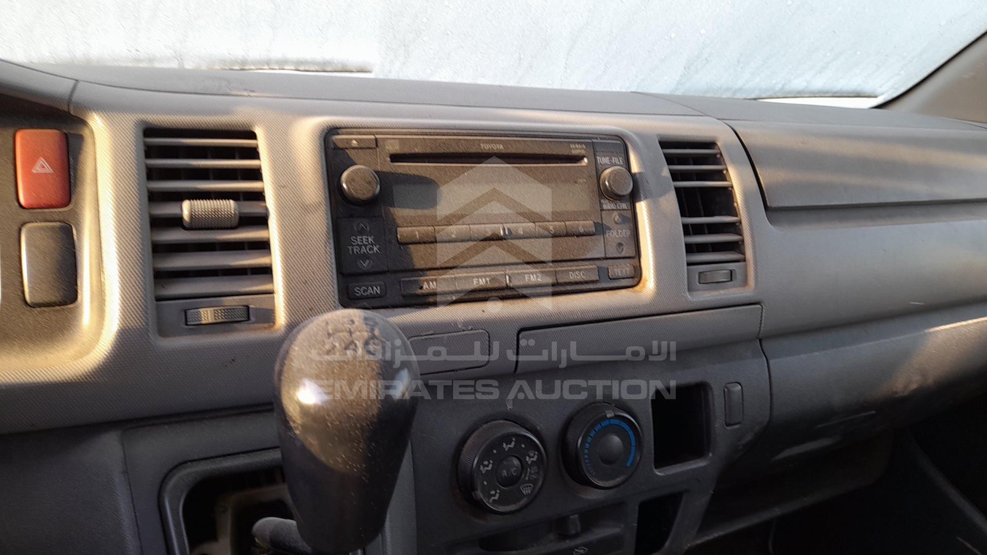 2013 TOYOTA HIACE VIN: JTFHX02P1D5002350