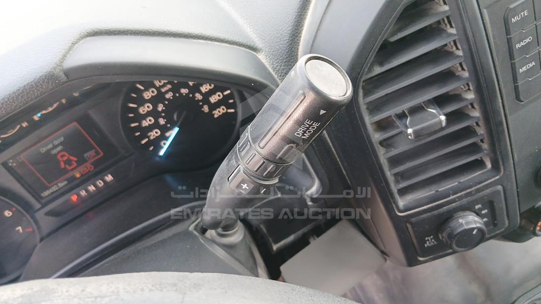 فورد اف 150 2019 — زاوية ناقل الحركة — صورة 18