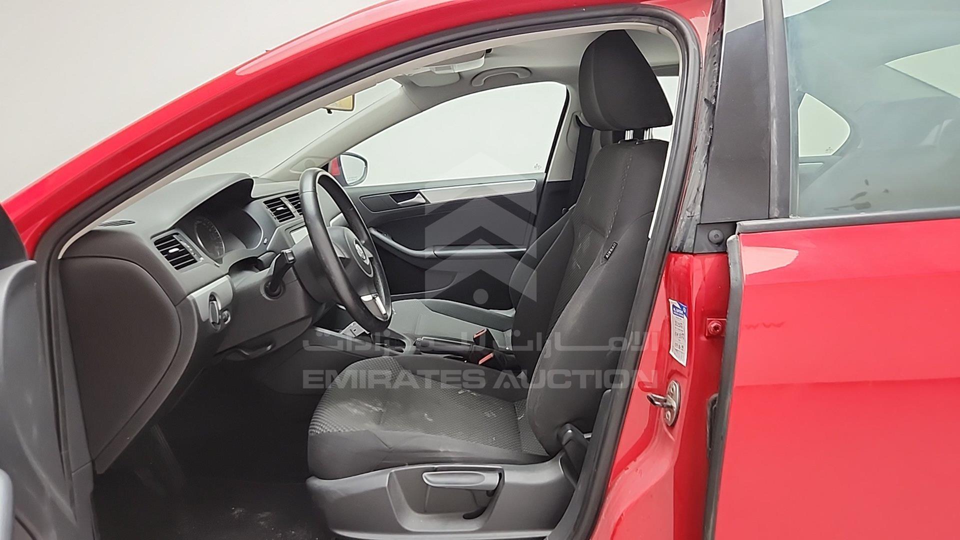 2014 VOLKSWAGEN JETTA VIN: WVWRV1AJ3EM250726
