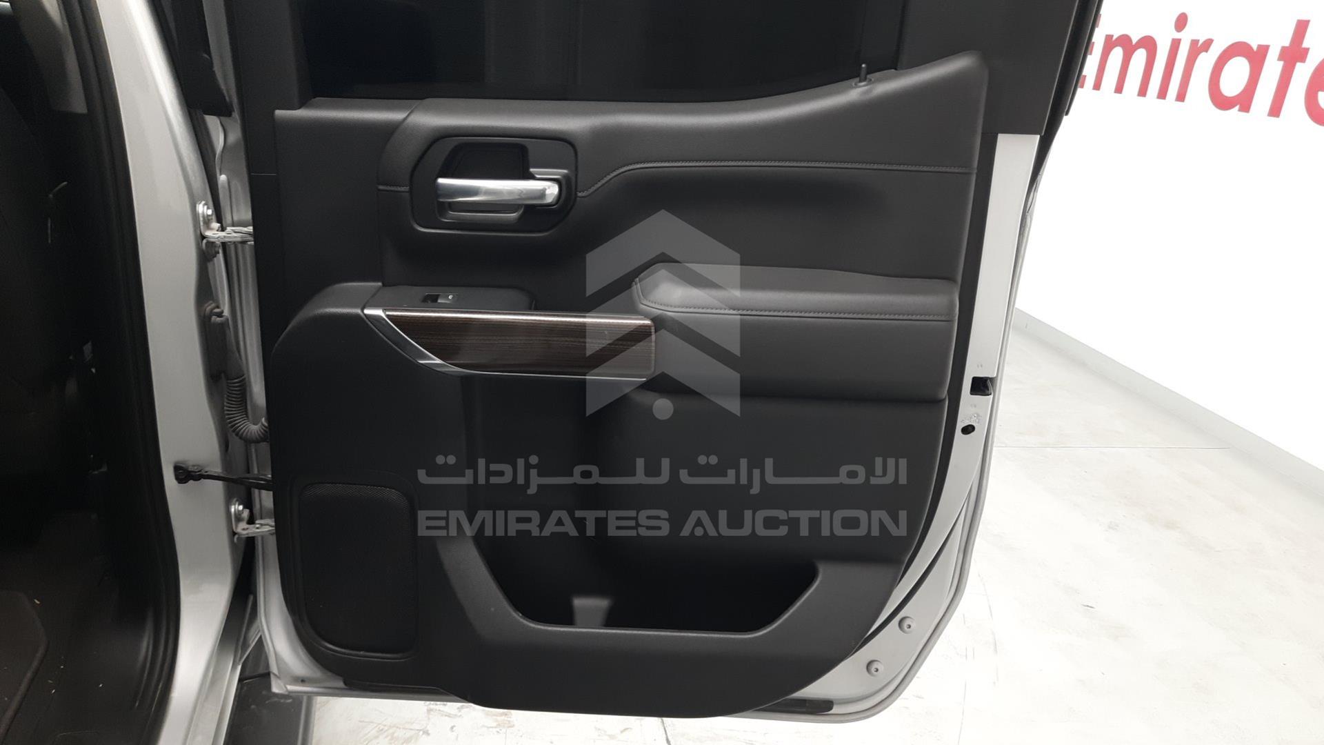 2019 CHEVROLET SILVERADO VIN: 1GCUYDED2KZ190525