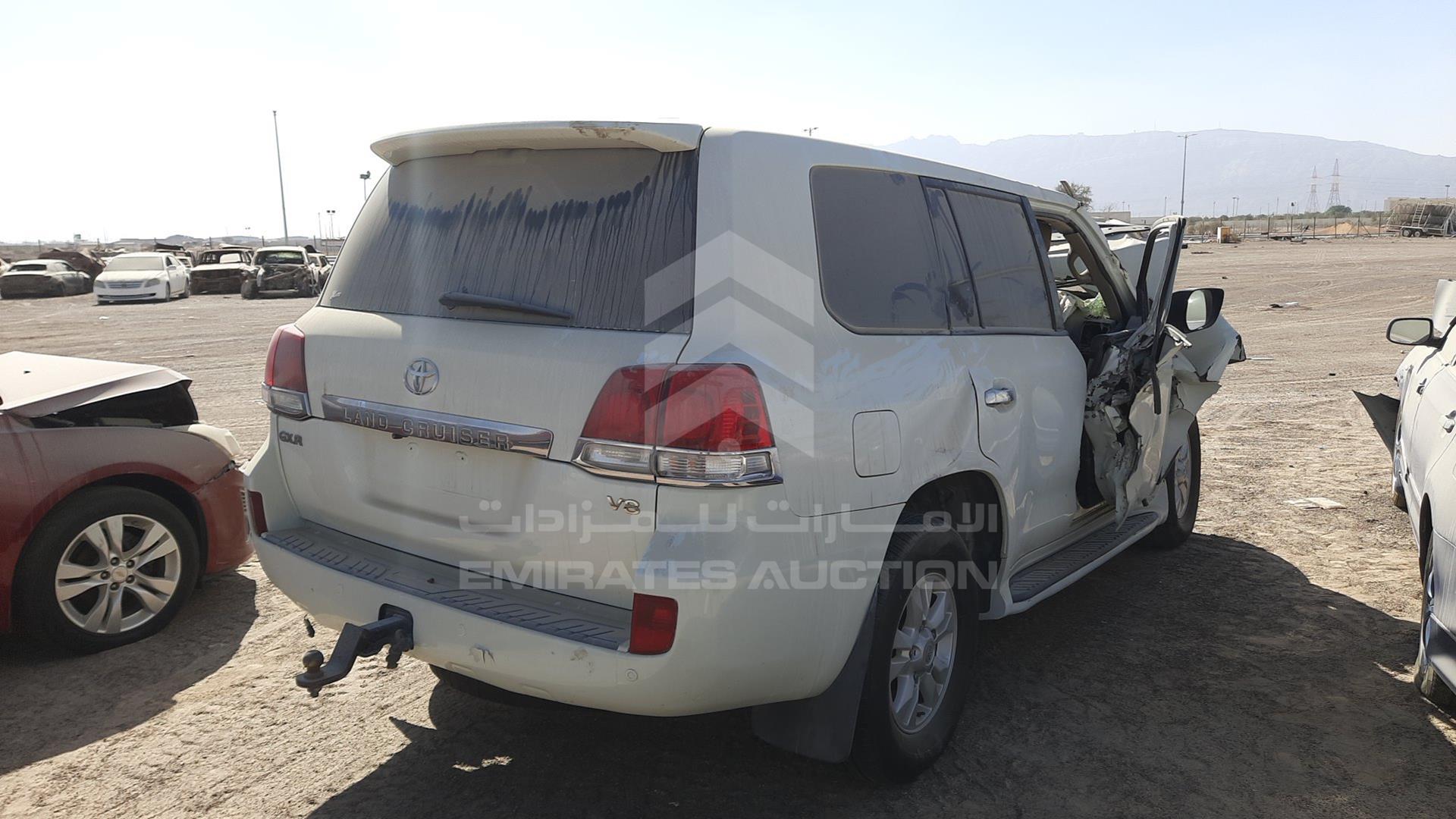 2008 TOYOTA LAND CRUISER VIN: JTMHT09J885006973