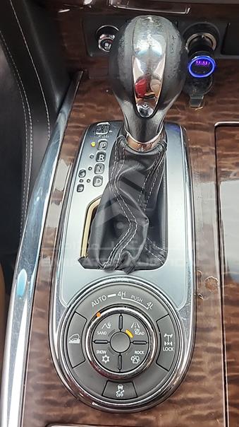نيسان باترول 2014 — زاوية ناقل الحركة — صورة 21