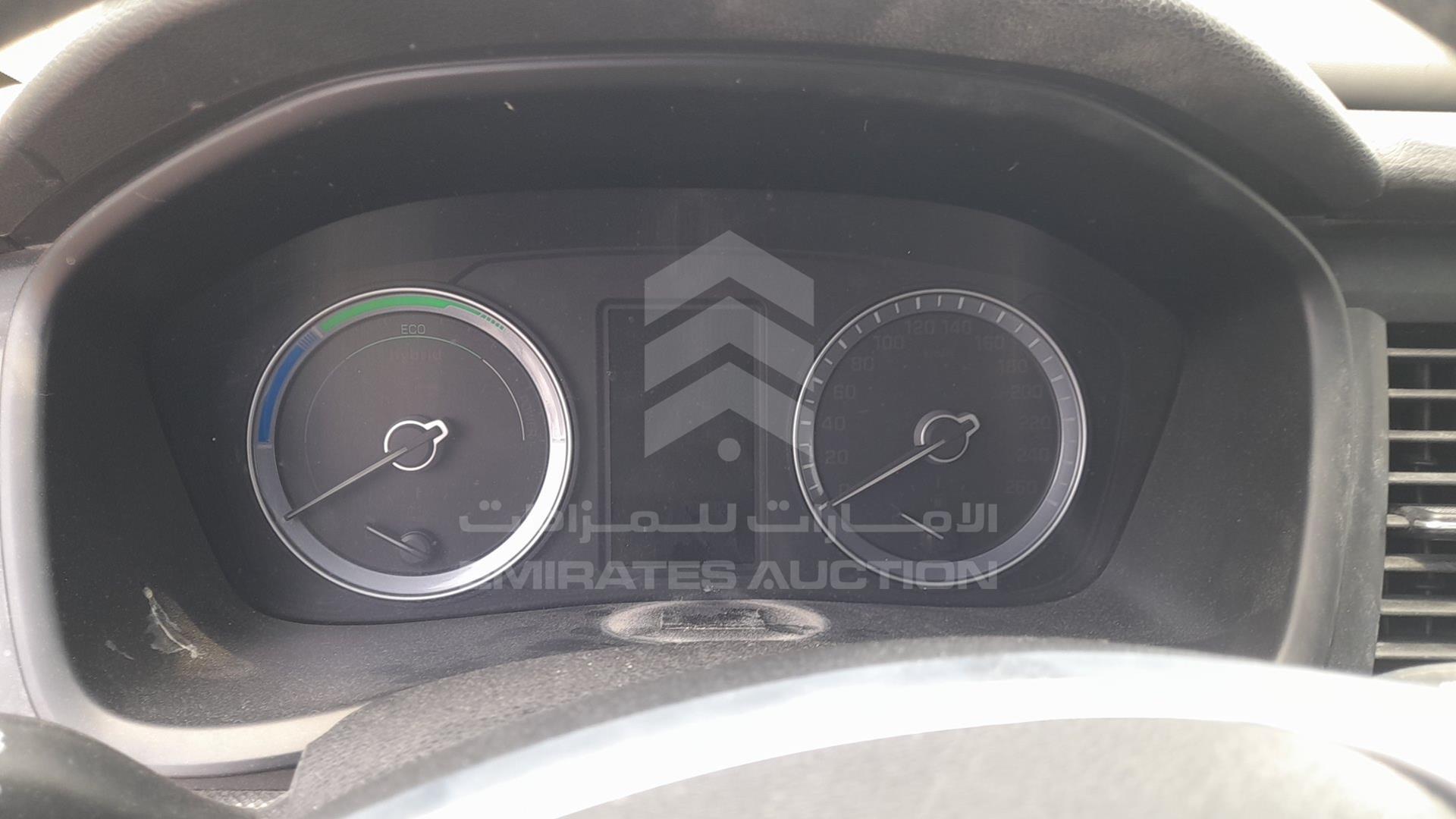 2018 HYUNDAI SONATA VIN: KMHE24131JA081968