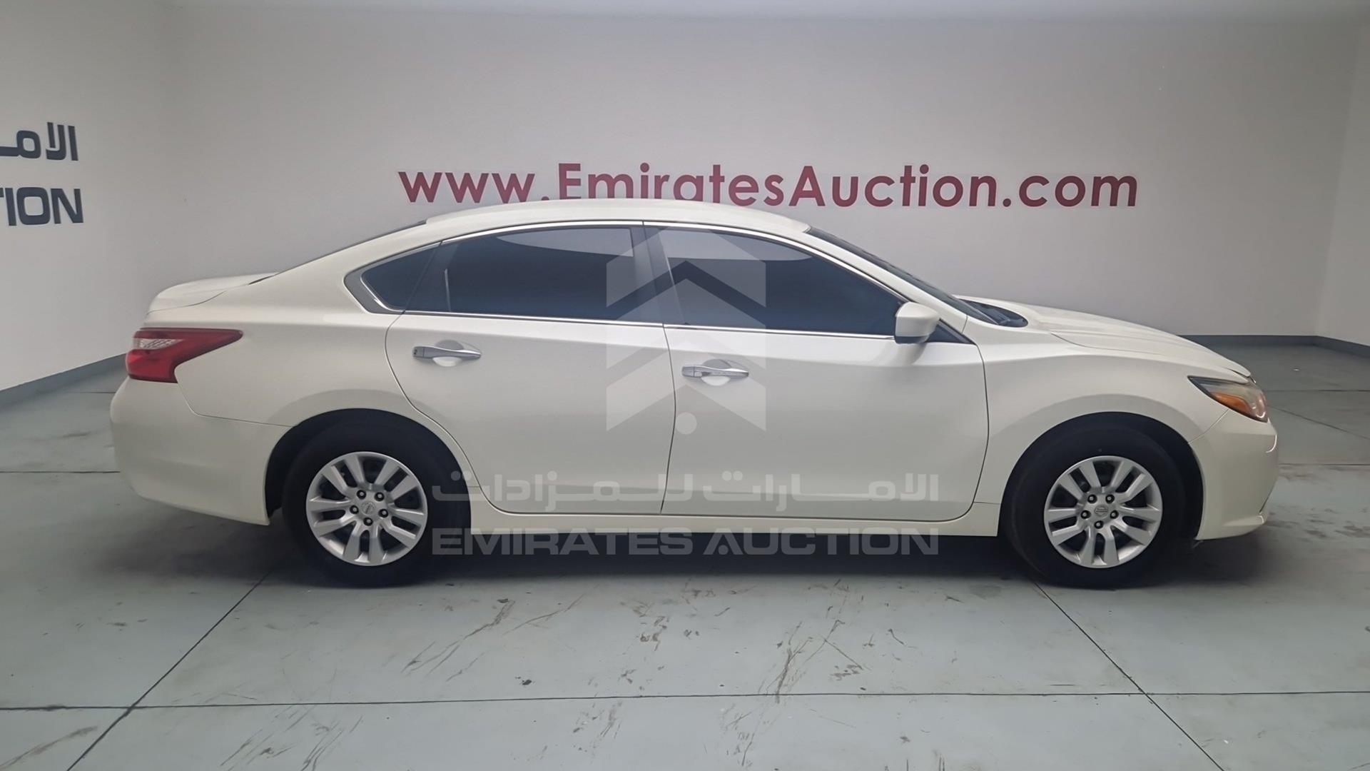 2017 NISSAN ALTIMA VIN: 1N4AL3A97HC100607