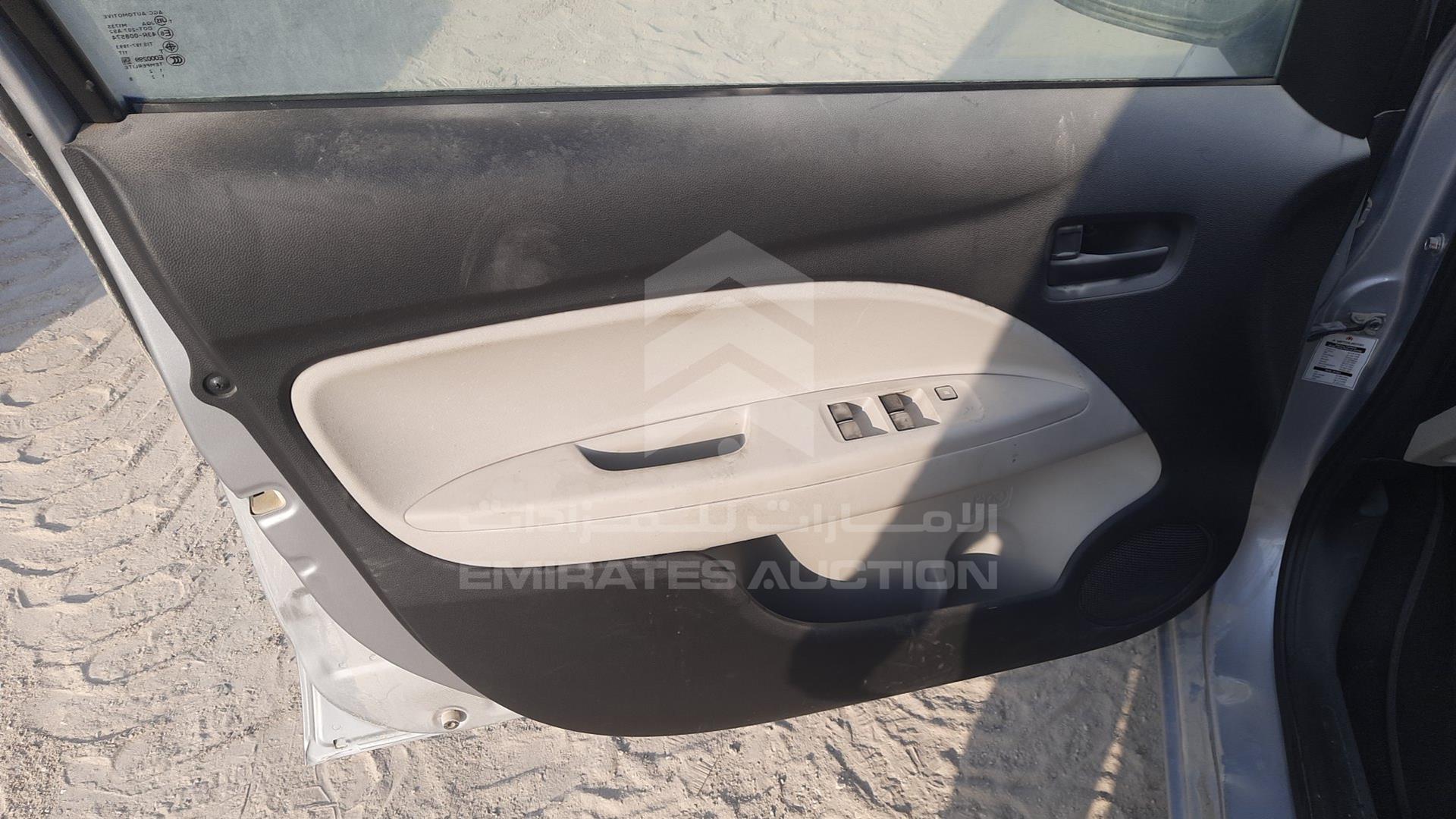 2014 MITSUBISHI MIRAGE VIN: MMBXTA03AEH014995