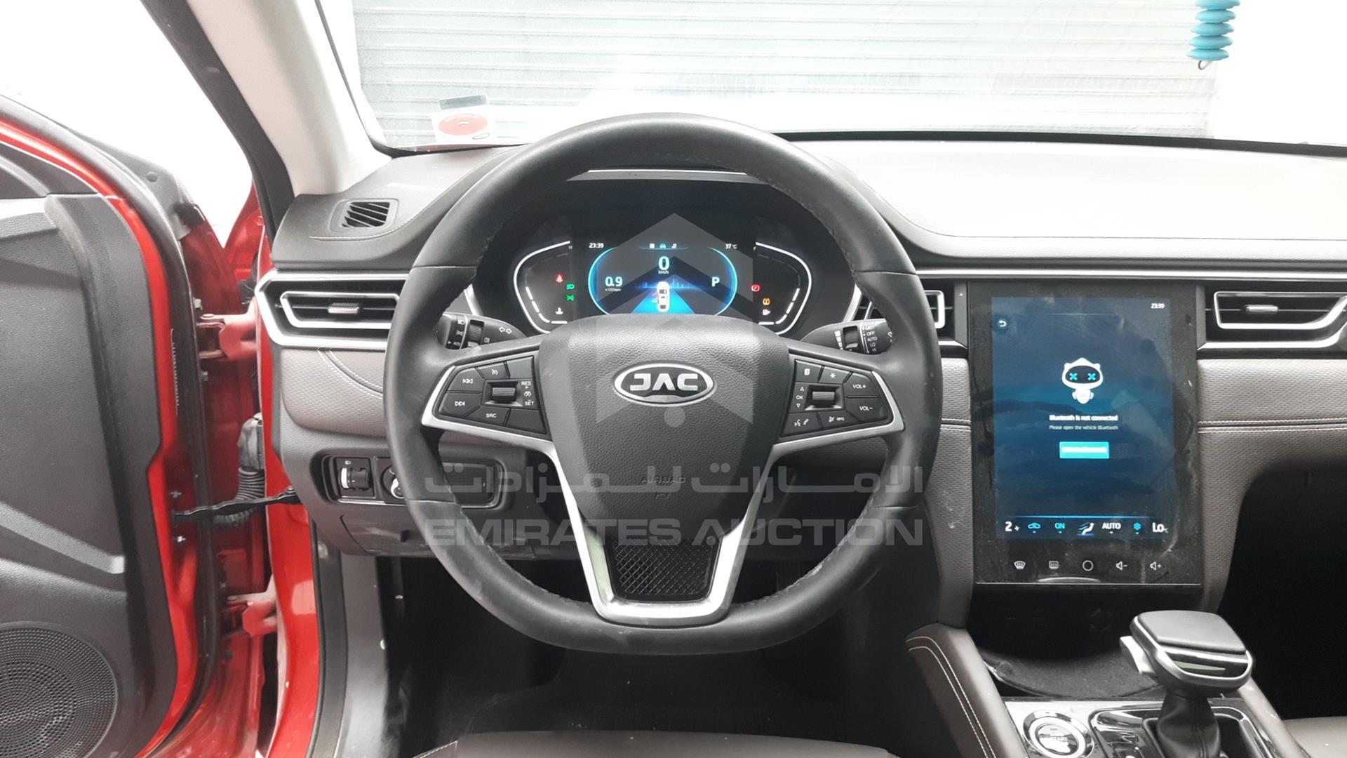 2023 JAC J7 VIN: LJ12FKT38P4002862
