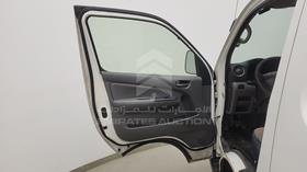 2015 Nissan Urvan — Front Left Door — Photo 5 — Thumbnail