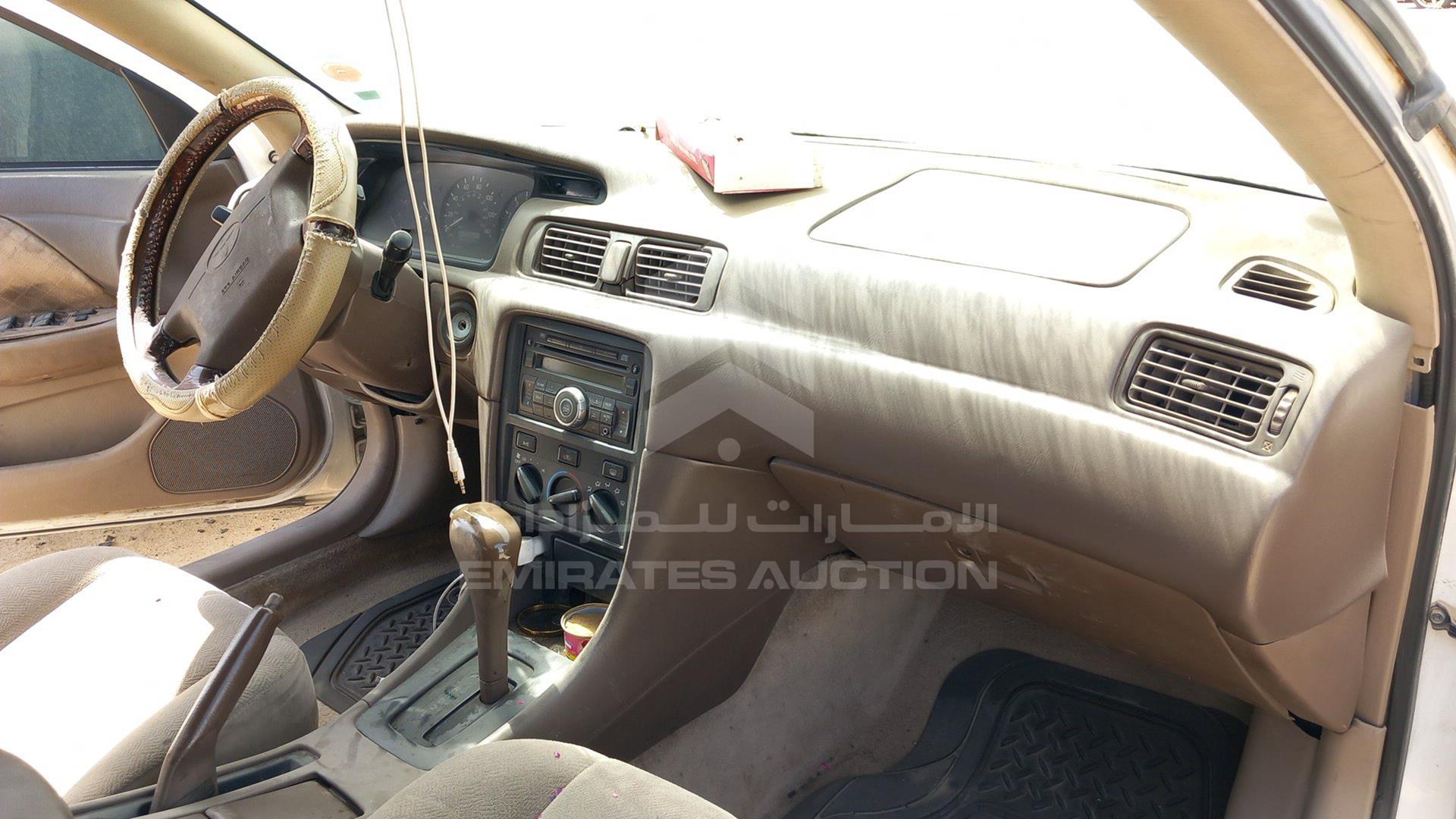 2000 TOYOTA CAMRY VIN: 4T1BG22K0YU993661