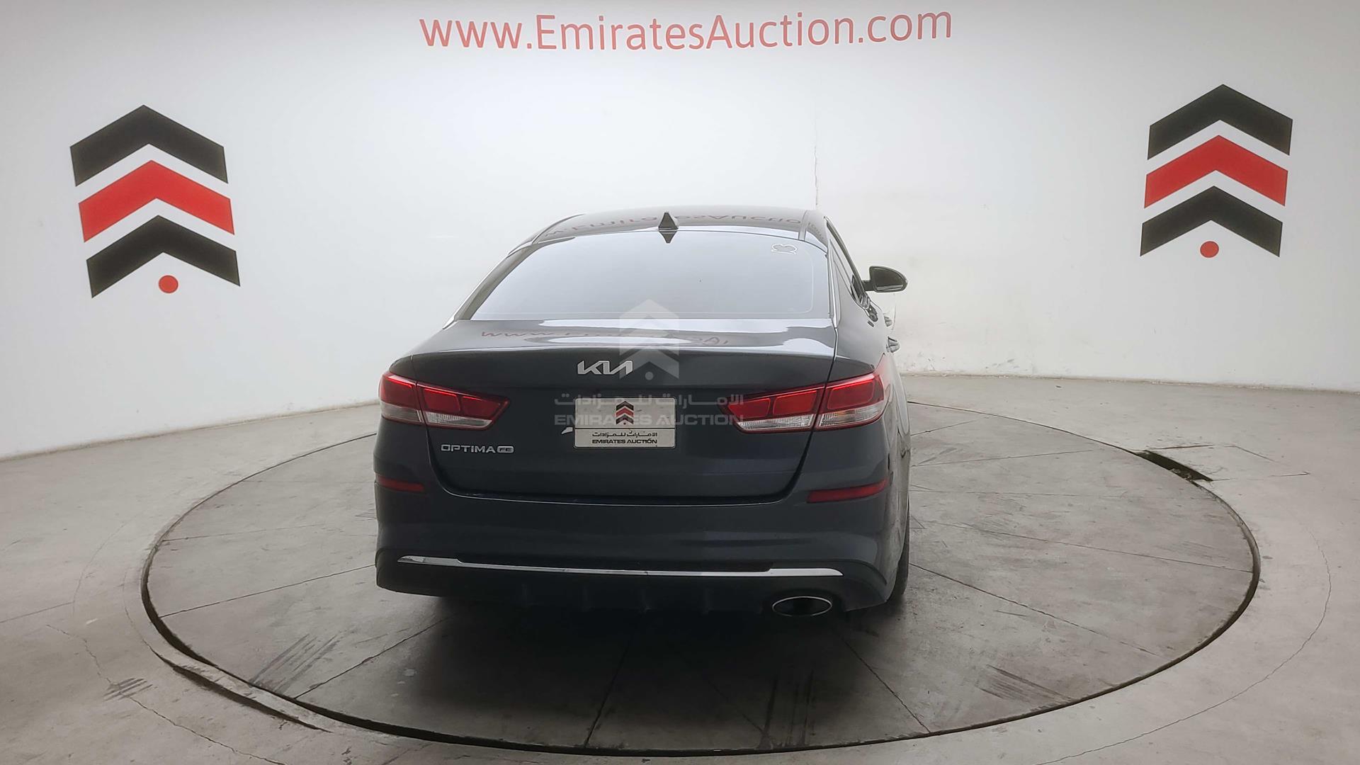 2020 KIA OPTIMA VIN: 5XXGT4L32LG424785