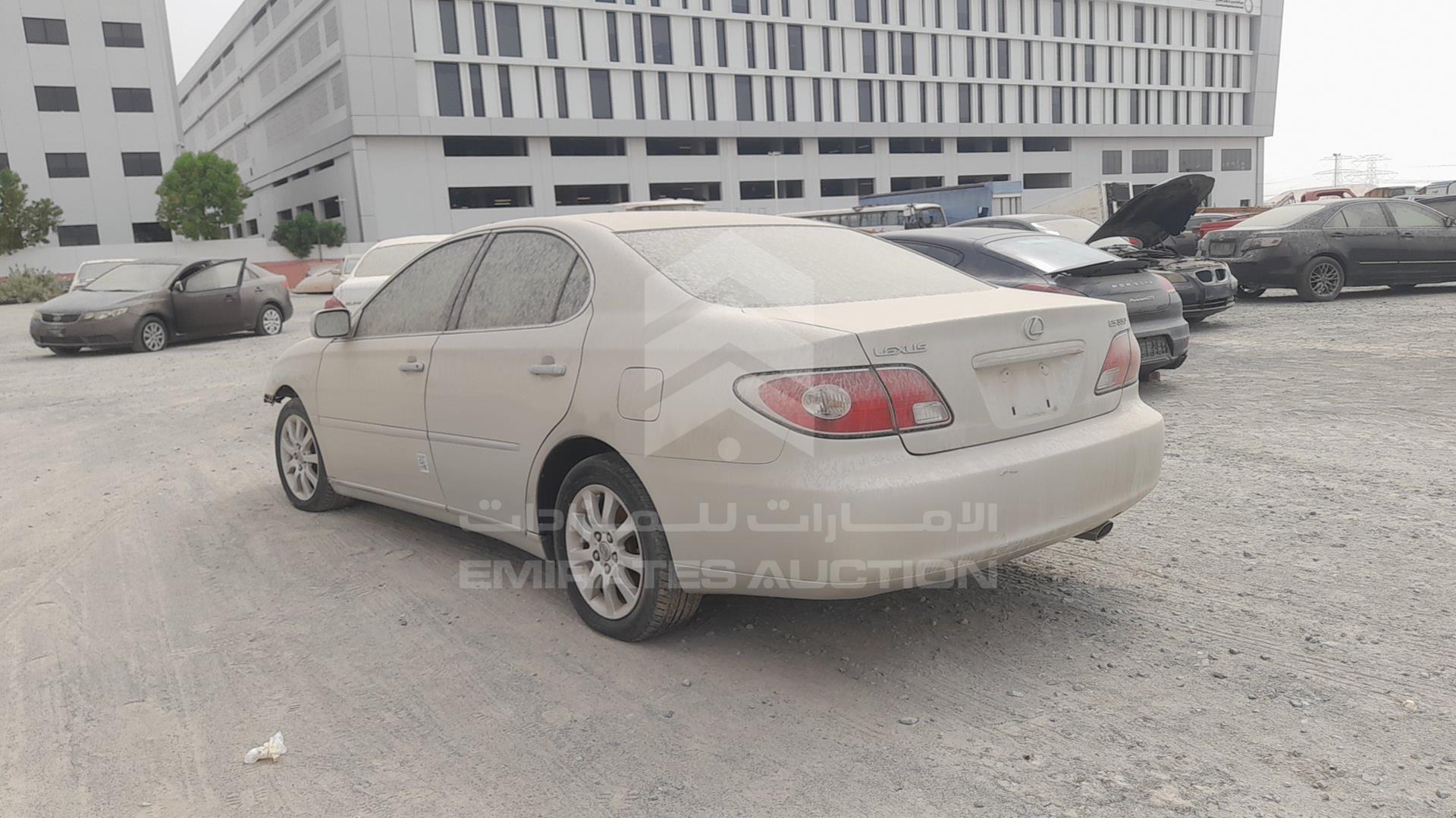 2004 LEXUS ES 330 VIN: JTHBA30G745024520