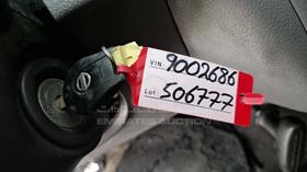 2016 Nissan Urvan — Keys — Photo 4 — Thumbnail