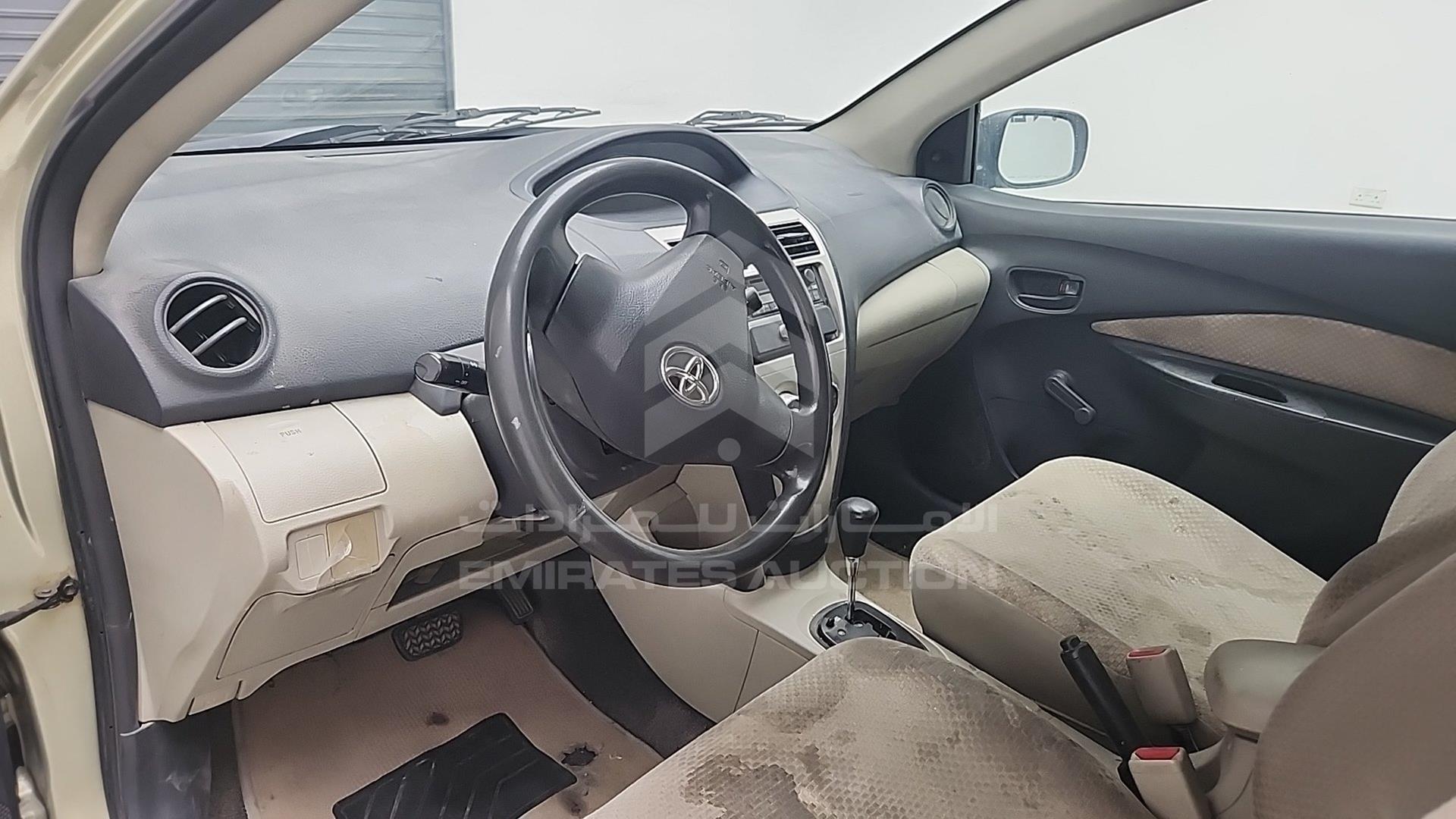 2008 TOYOTA YARIS VIN: JTDBW923681100533