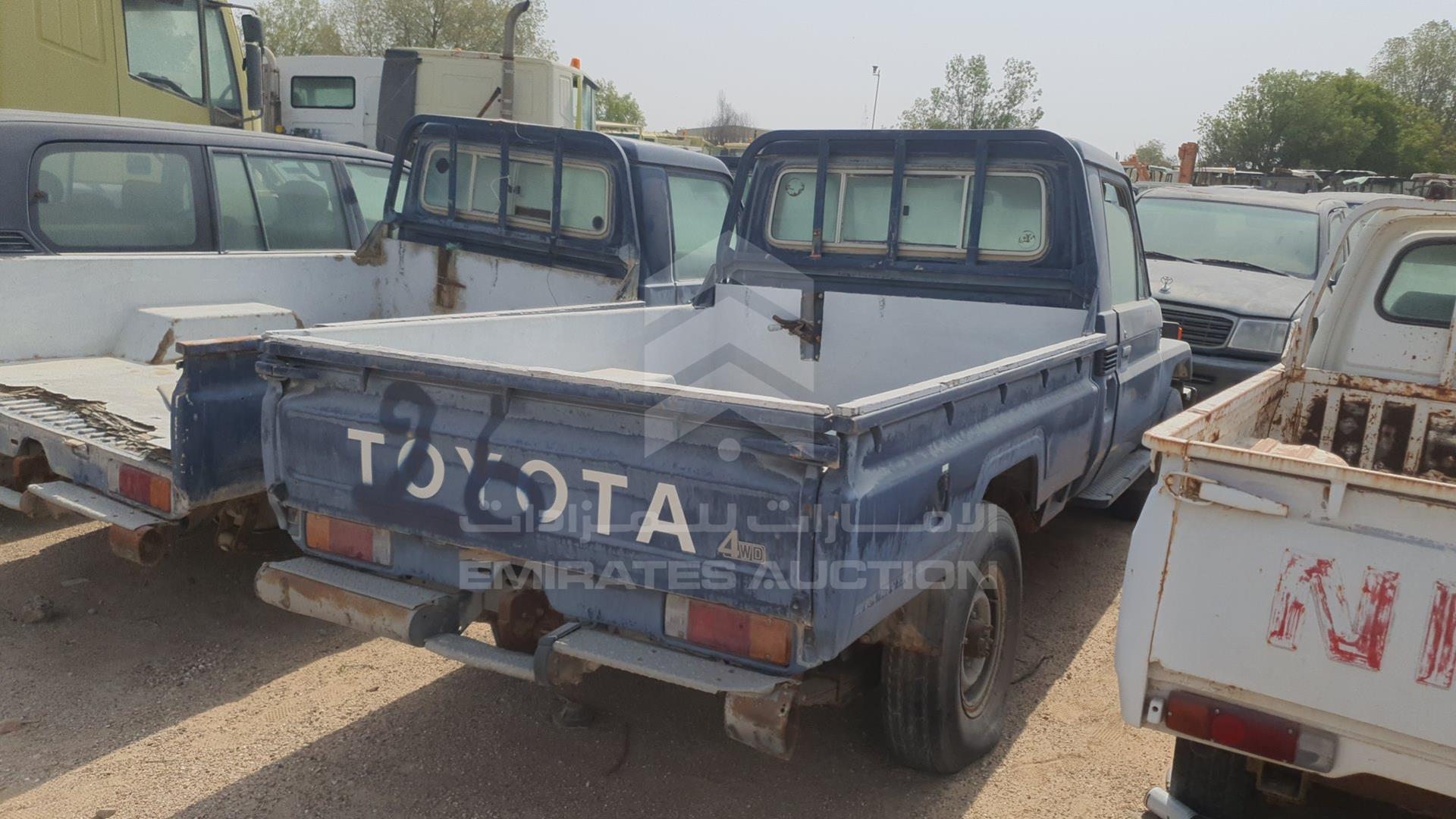2005 TOYOTA LAND CRUISER VIN: JTFLB71JX58007416
