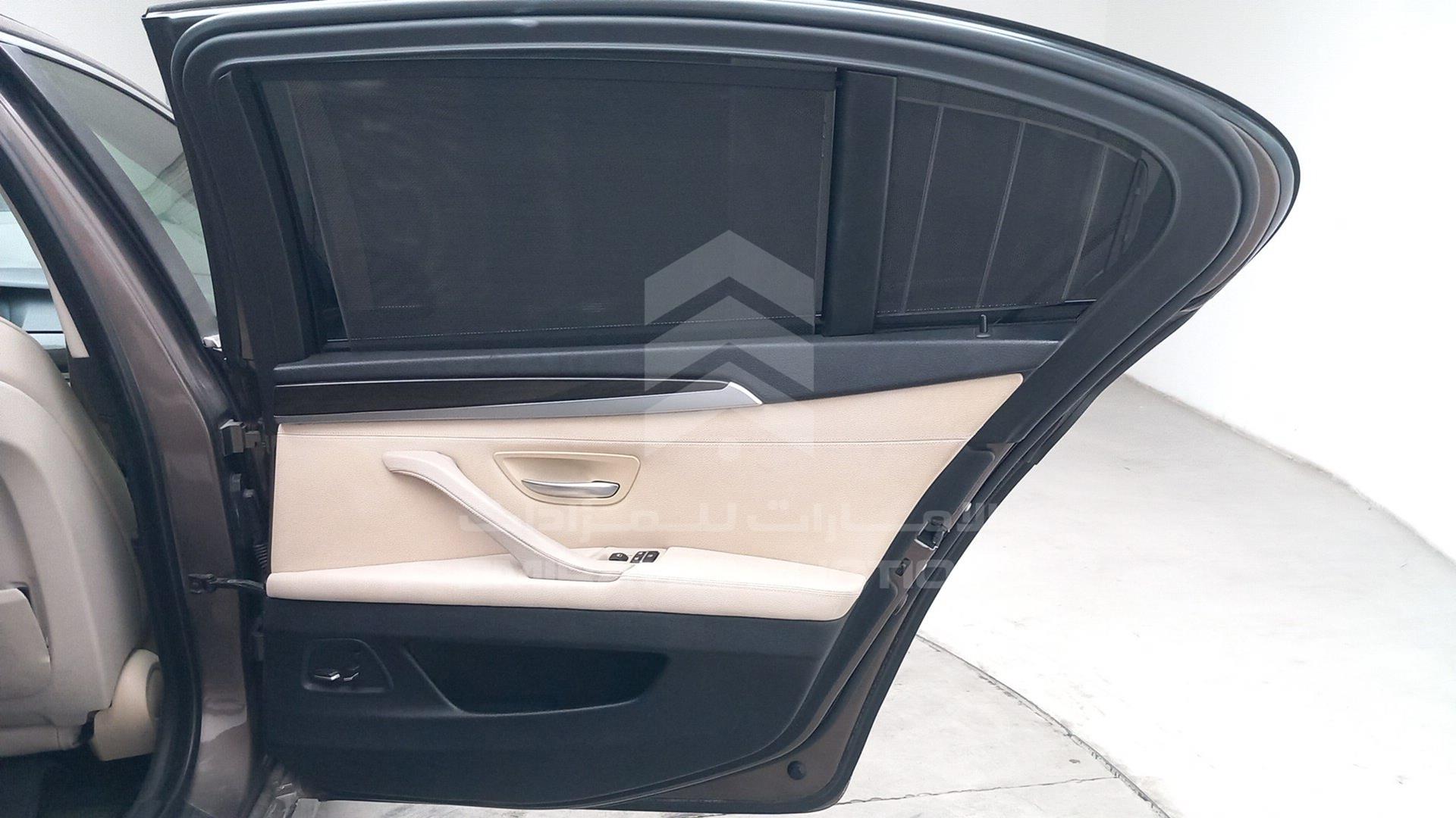 2013 BMW 530 VIN: WBACU5102DSF10485