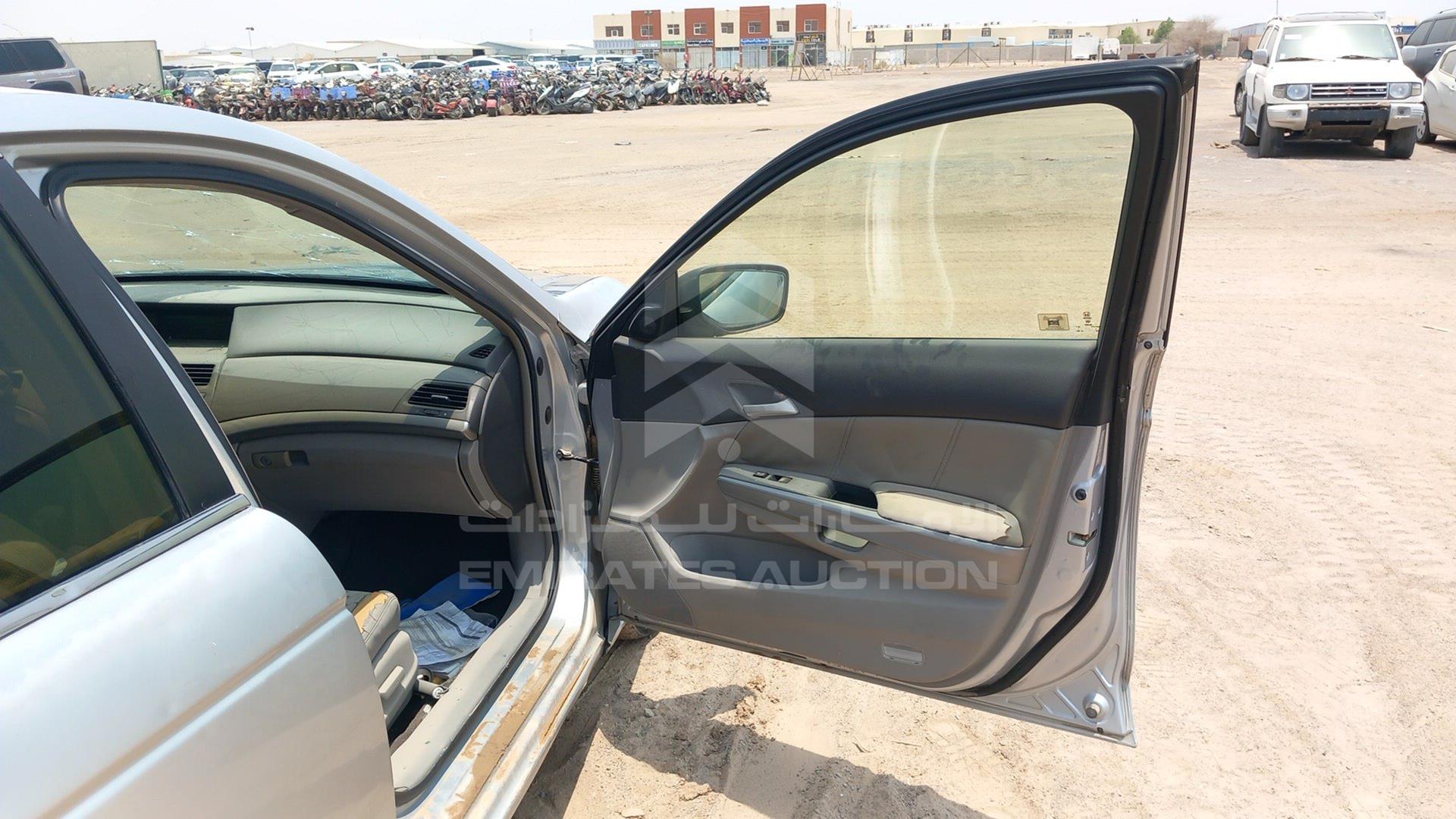 2008 HONDA ACCORD VIN: 1HGCP36878A055222